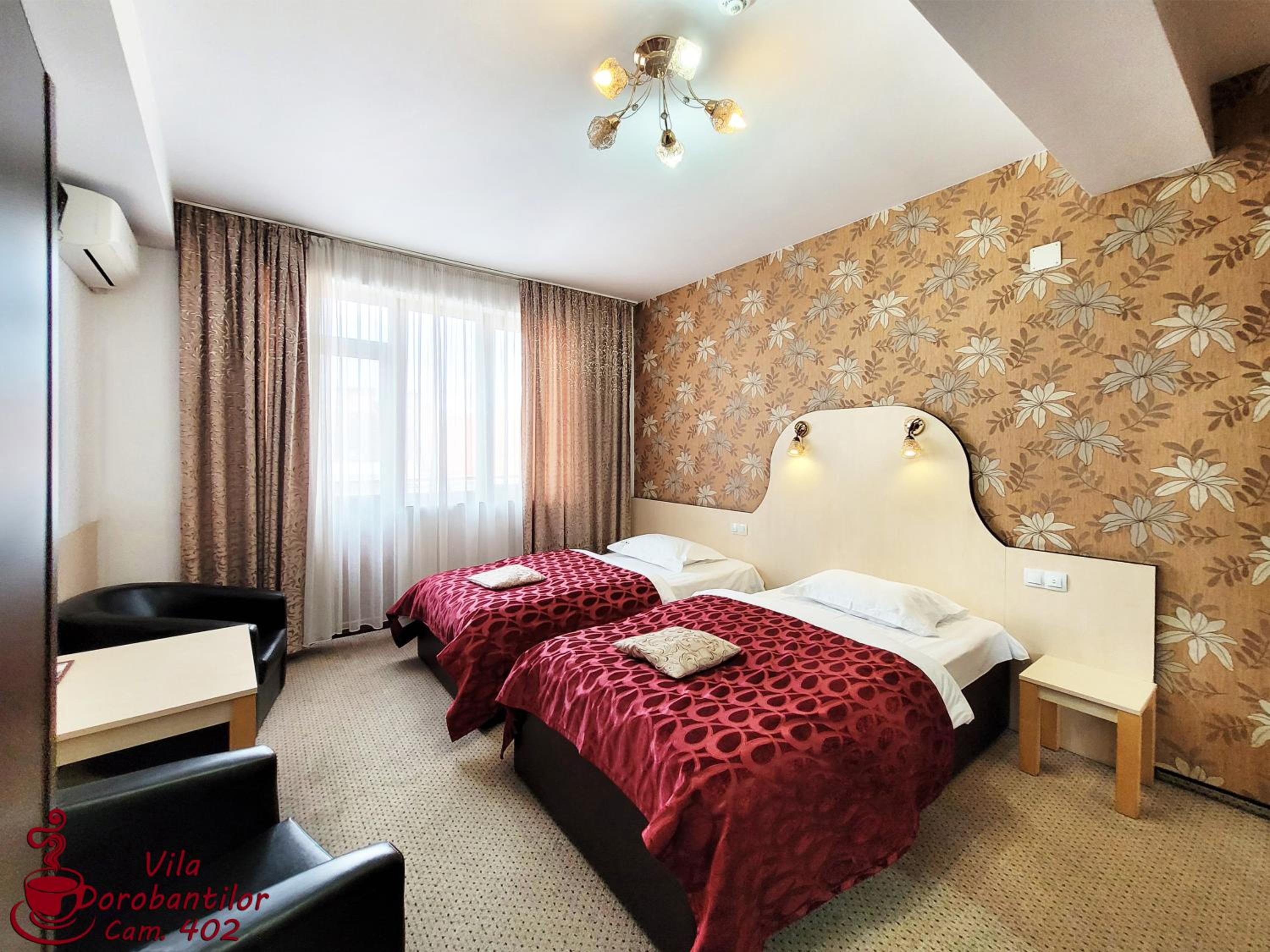 Twin Room with Balcony - Photo 1