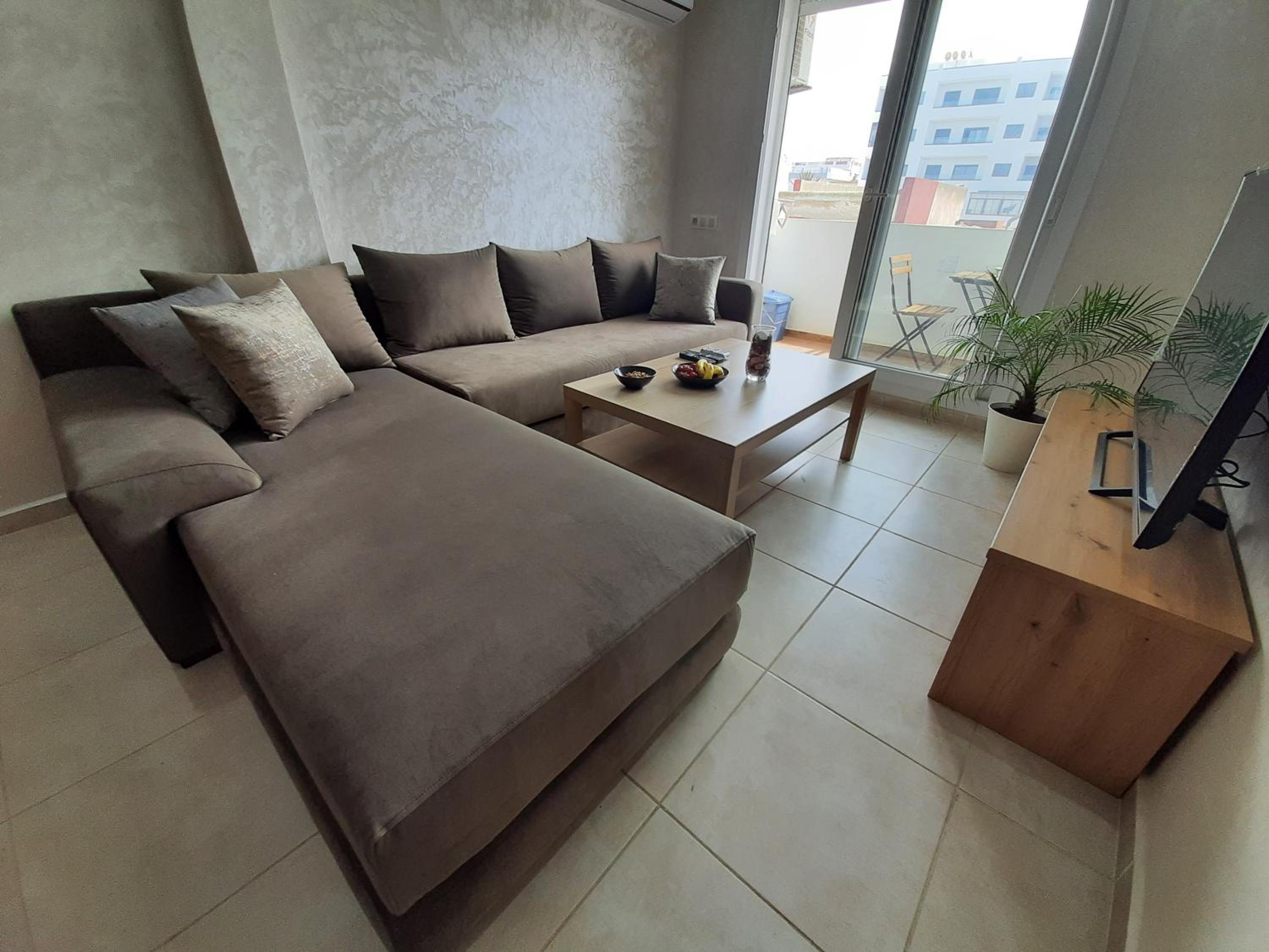 One-Bedroom Apartment - Photo 28