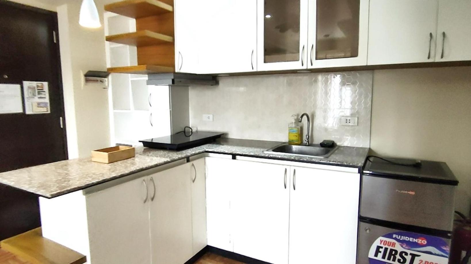 One-Bedroom Apartment - Photo 33
