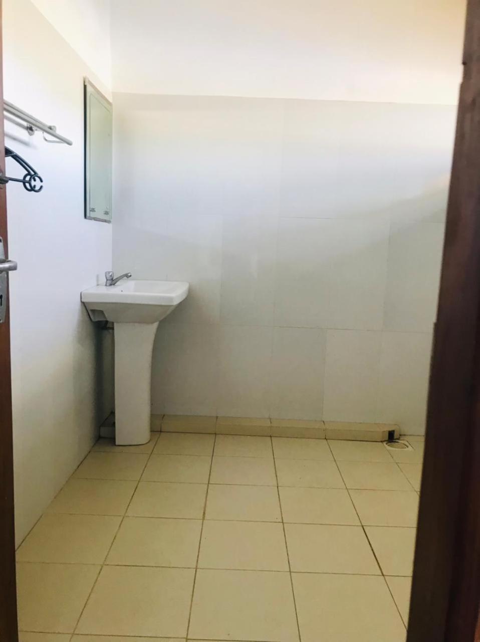 Deluxe Double Room with Side Sea View photo 3