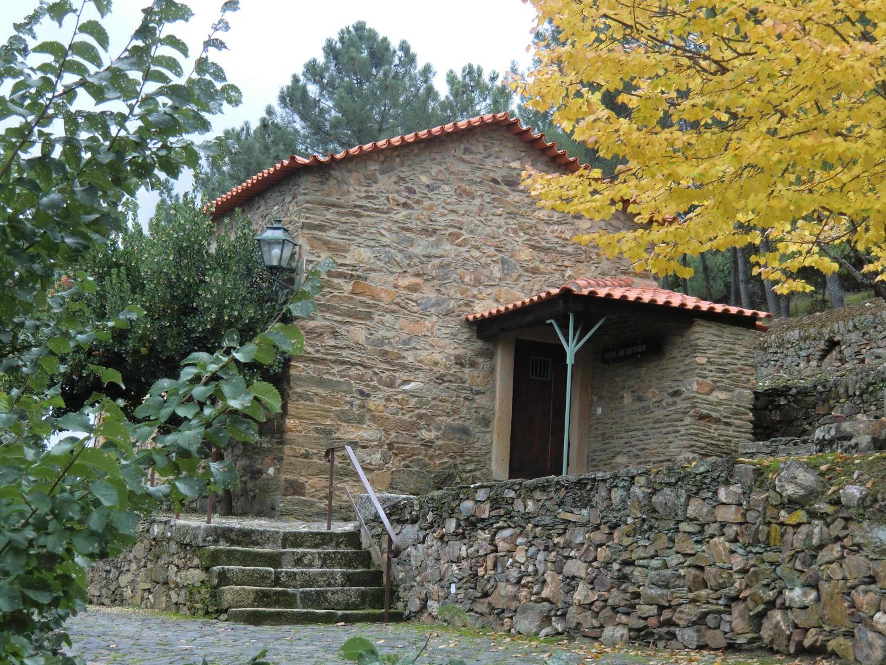 One-Bedroom House - Photo 6