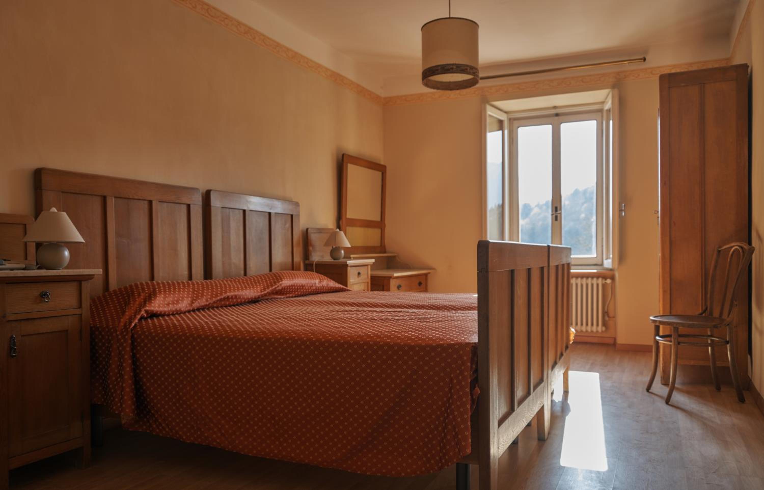 Standard Double Room - Photo 2