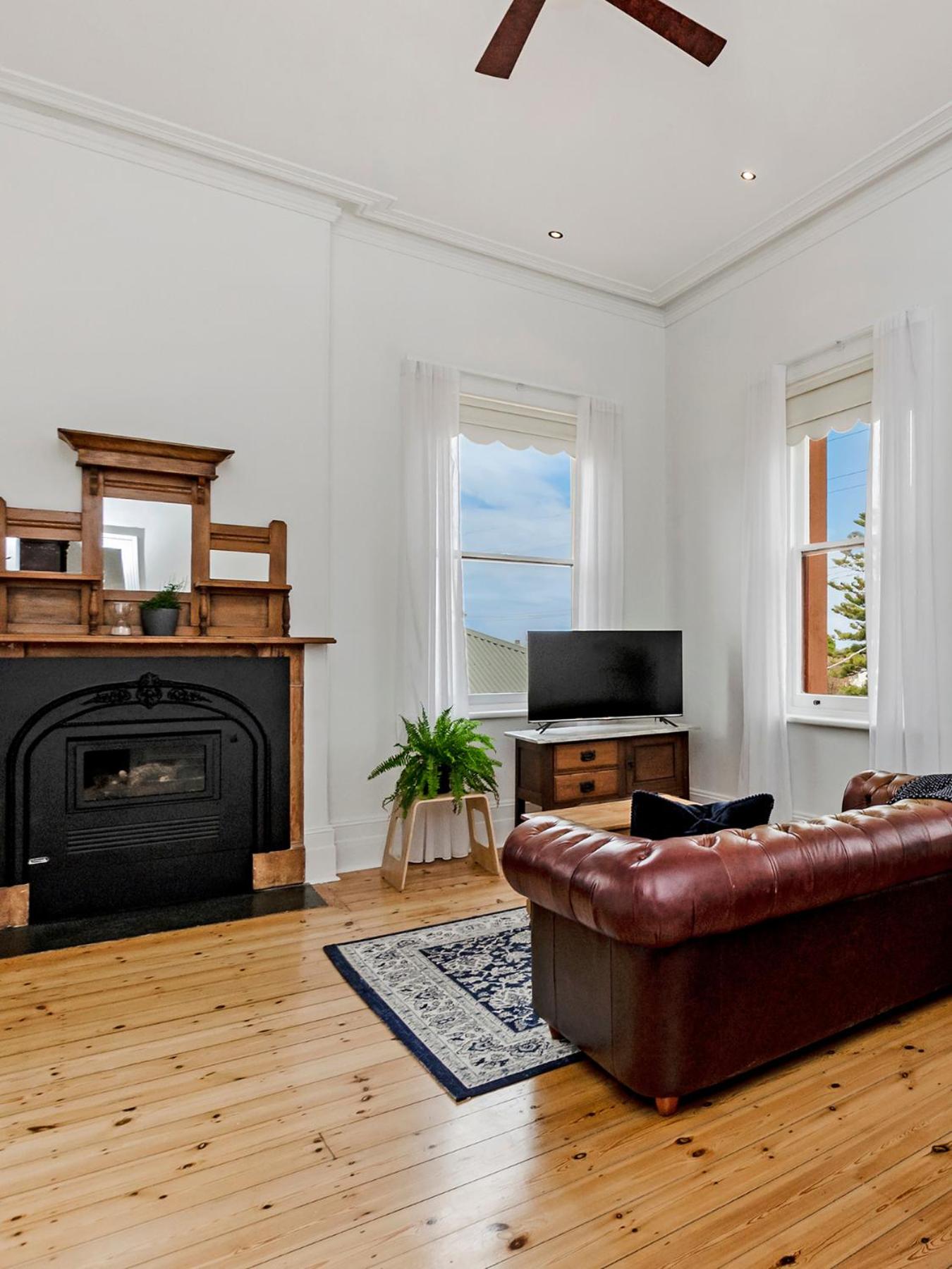 Studio Apartment - Photo 6