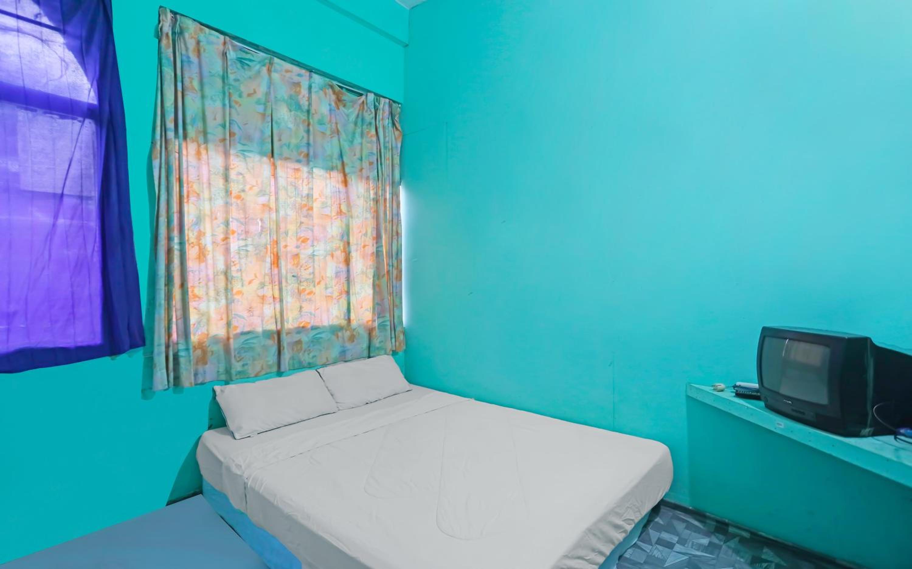 Budget Double Room photo 1