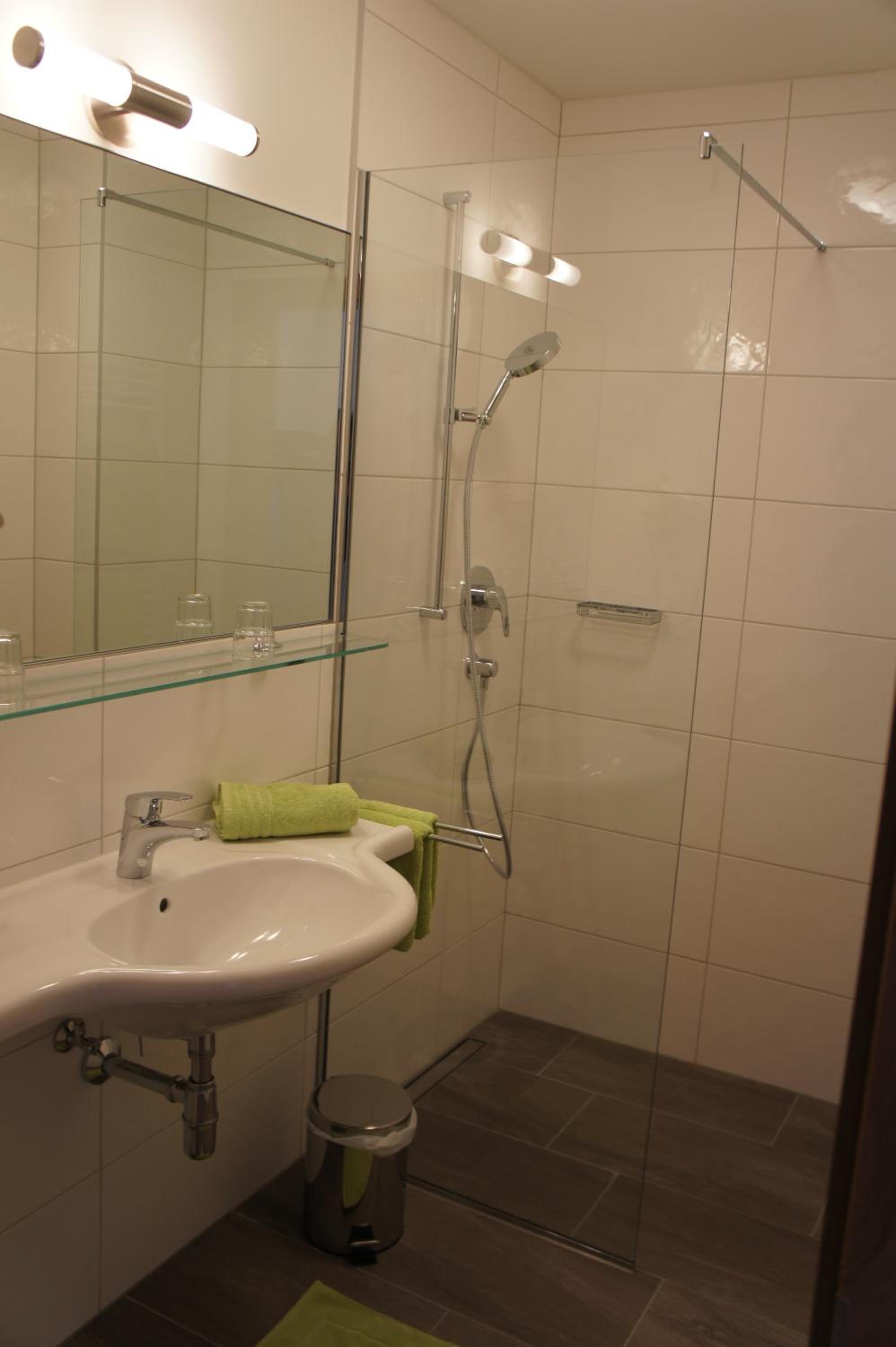 Comfort Two-Bedroom Apartment with Terrace photo 2