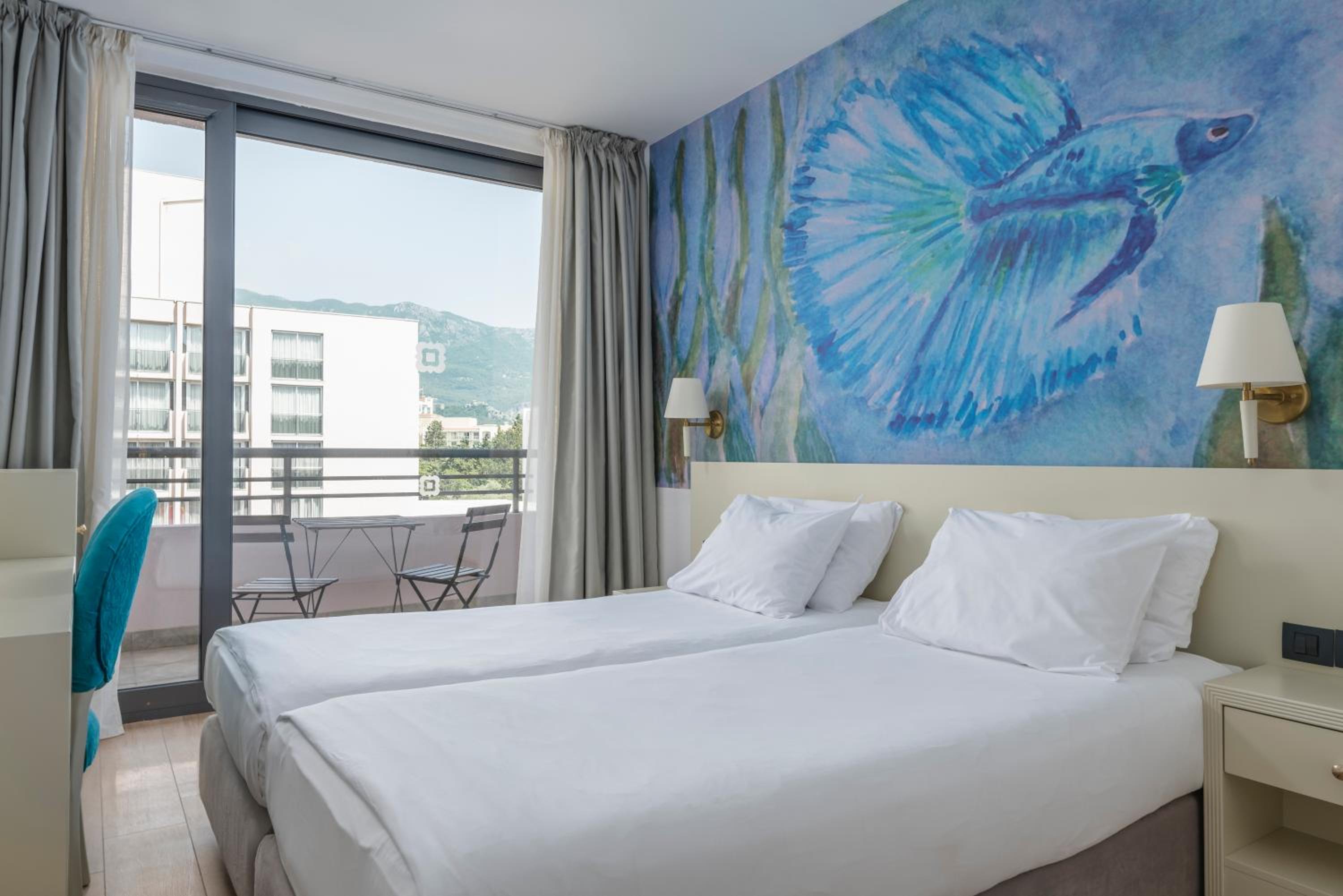 Standard Double or Twin Room photo 1