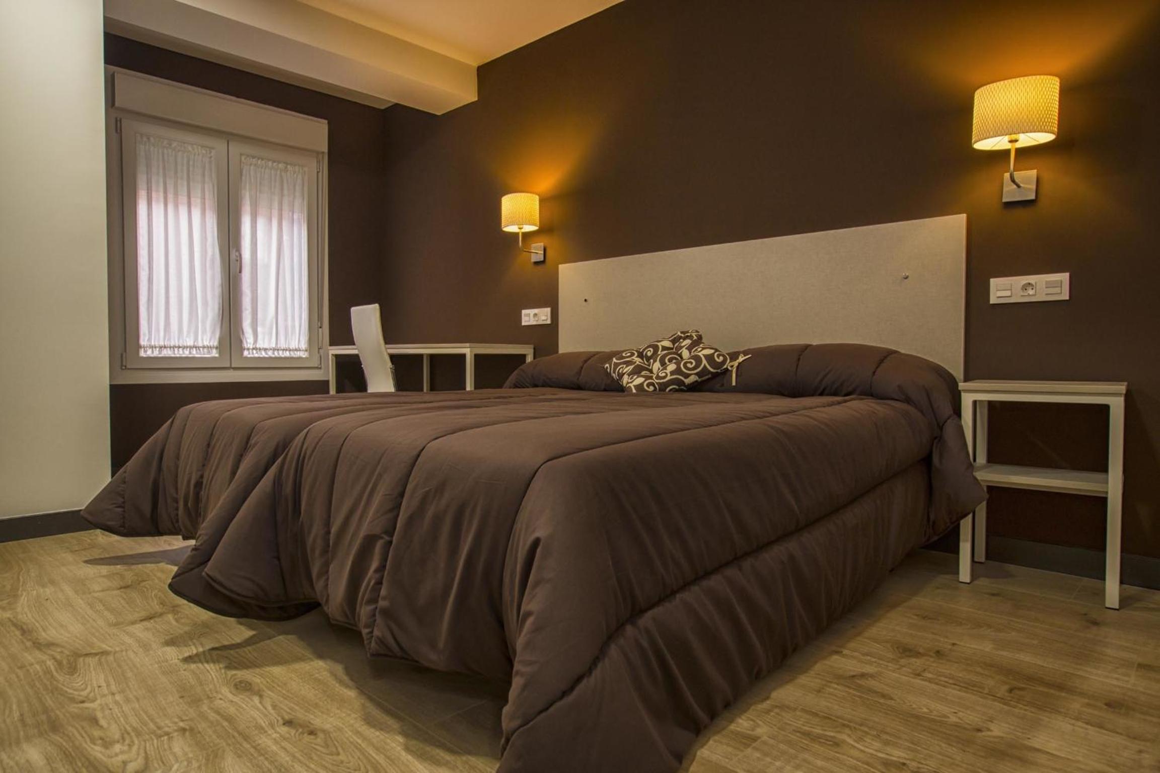 Twin Room - Photo 5