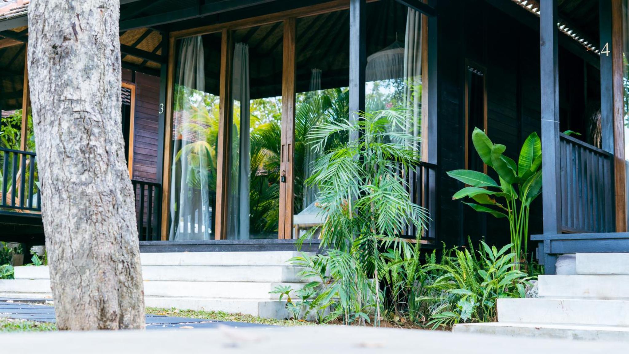 Deluxe Bungalow - Photo 14