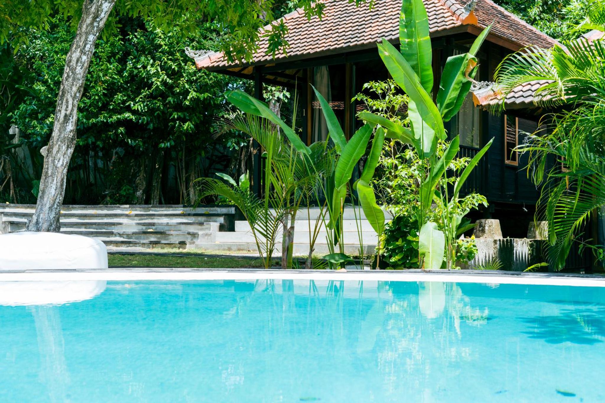 Deluxe Bungalow - Photo 12