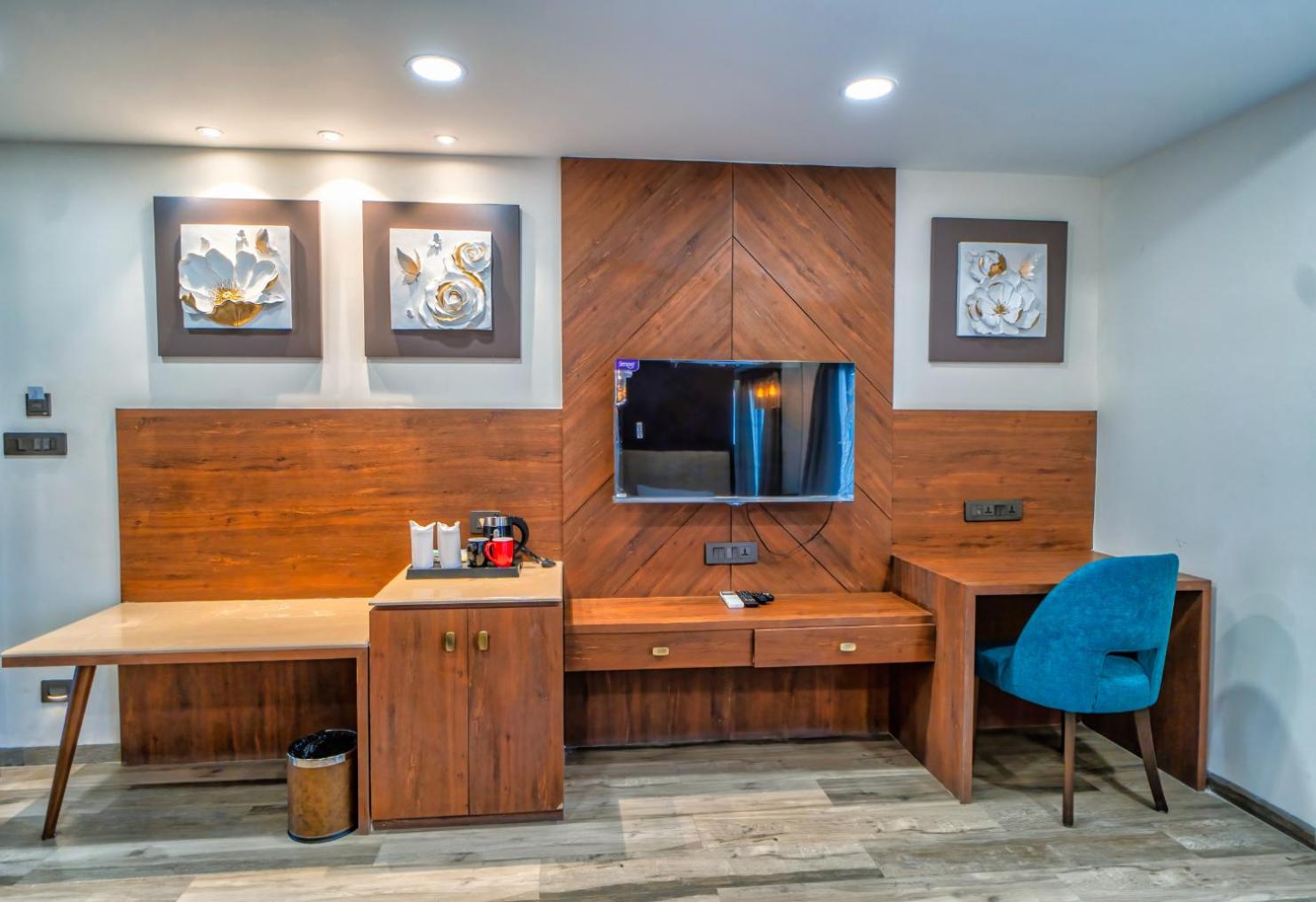 Standard Twin Room - Photo 2