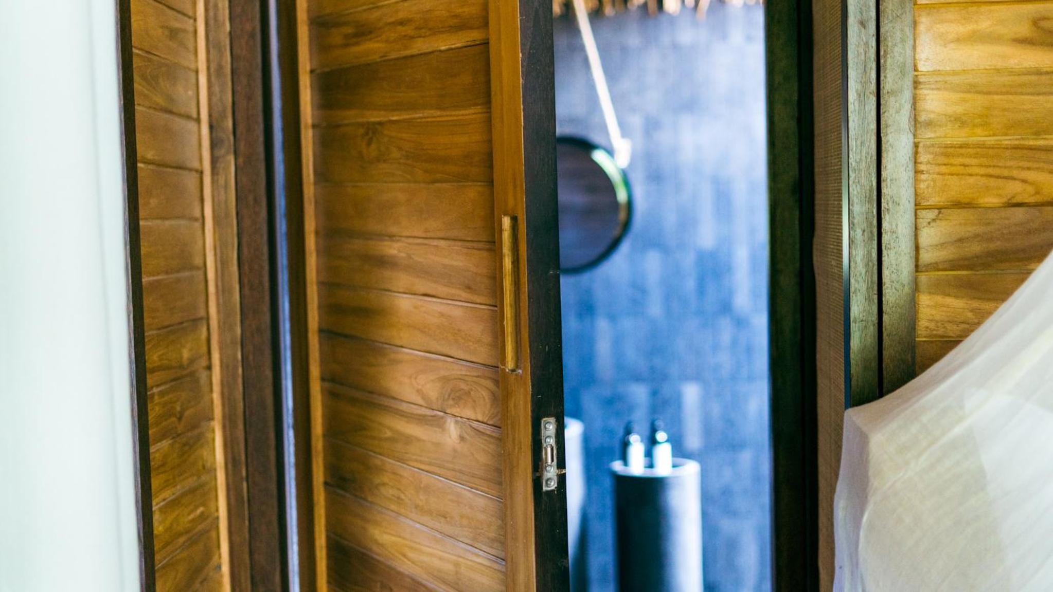 Deluxe Bungalow - Photo 8