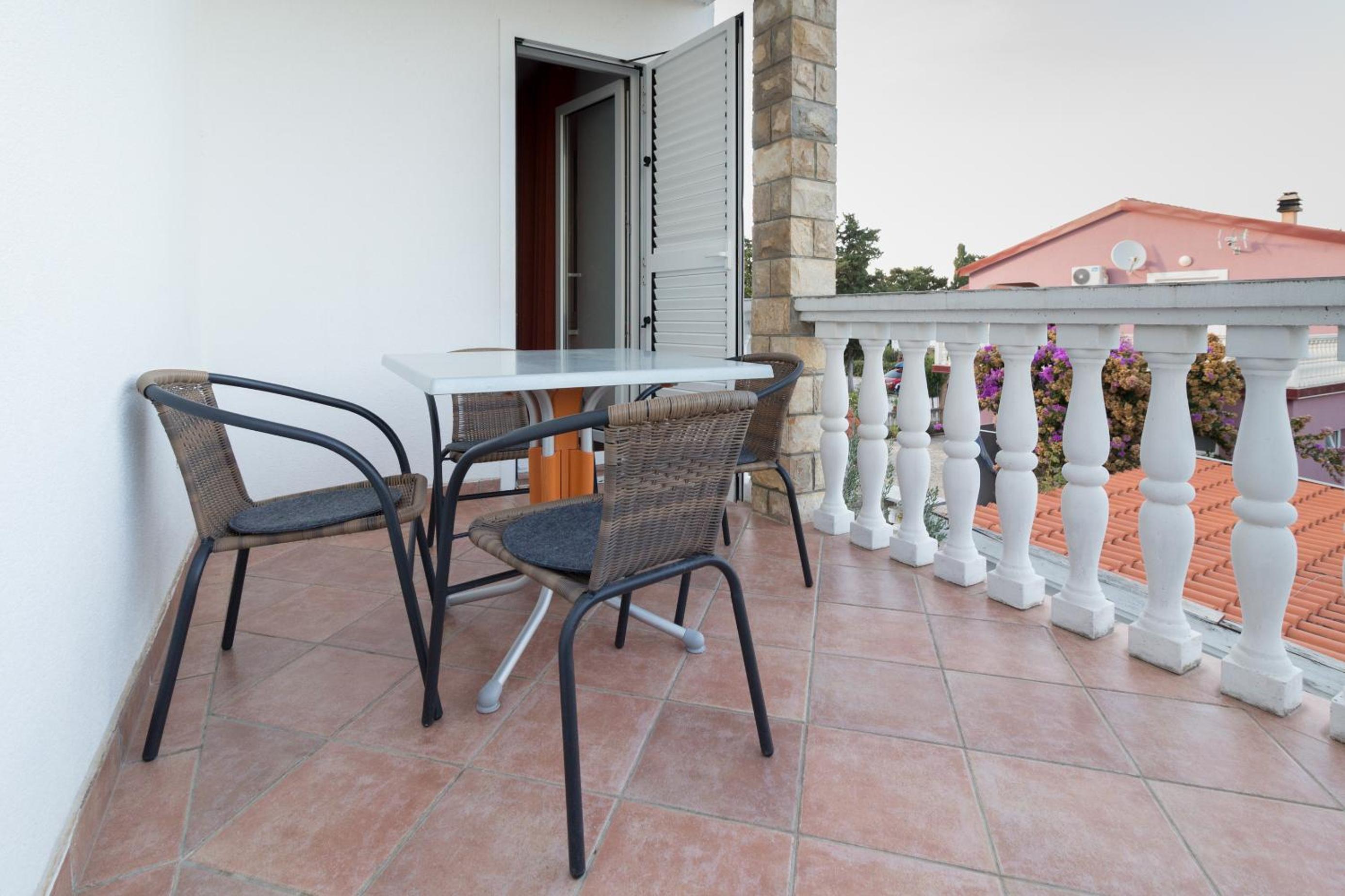 Apartment with Garden View photo 2