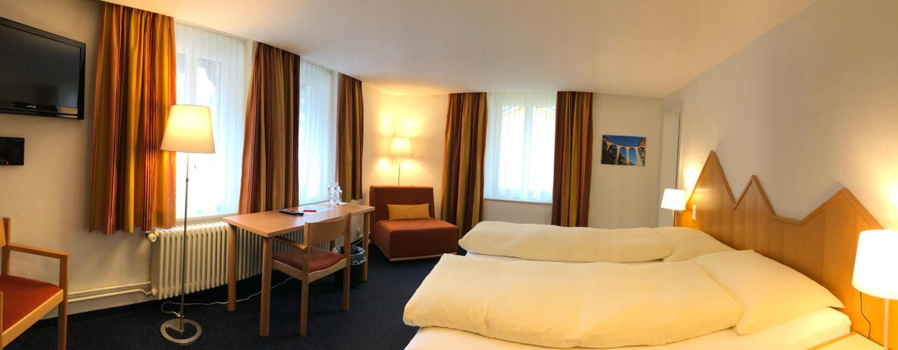 Double Room - Photo 6