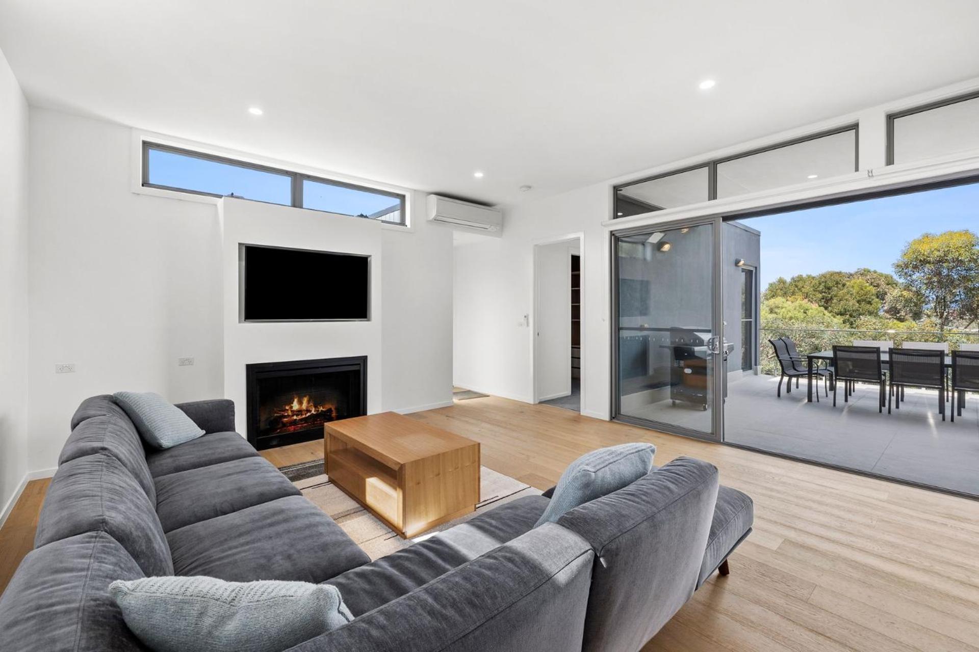 Four-Bedroom House photo 1