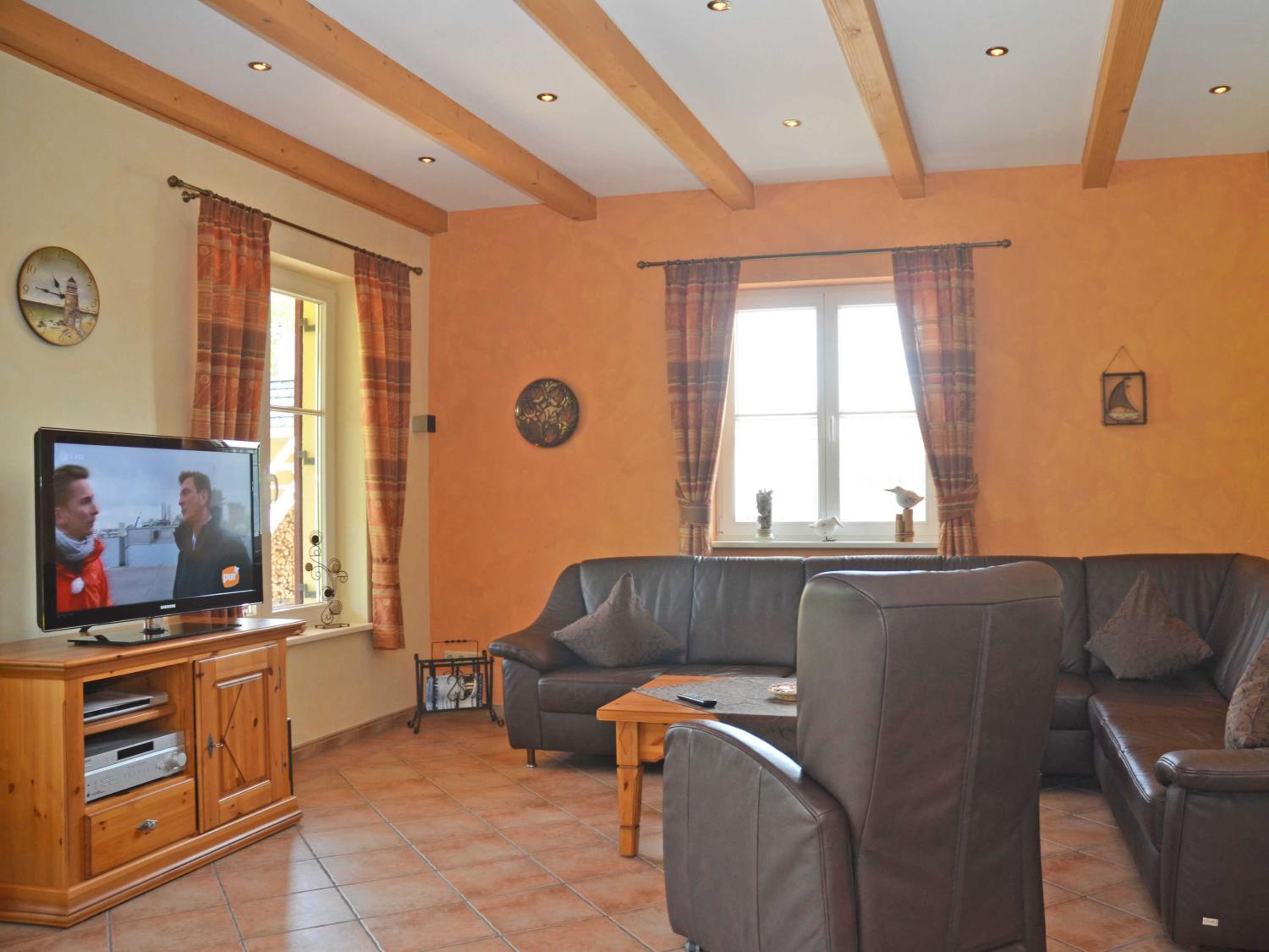Three-Bedroom House photo 1