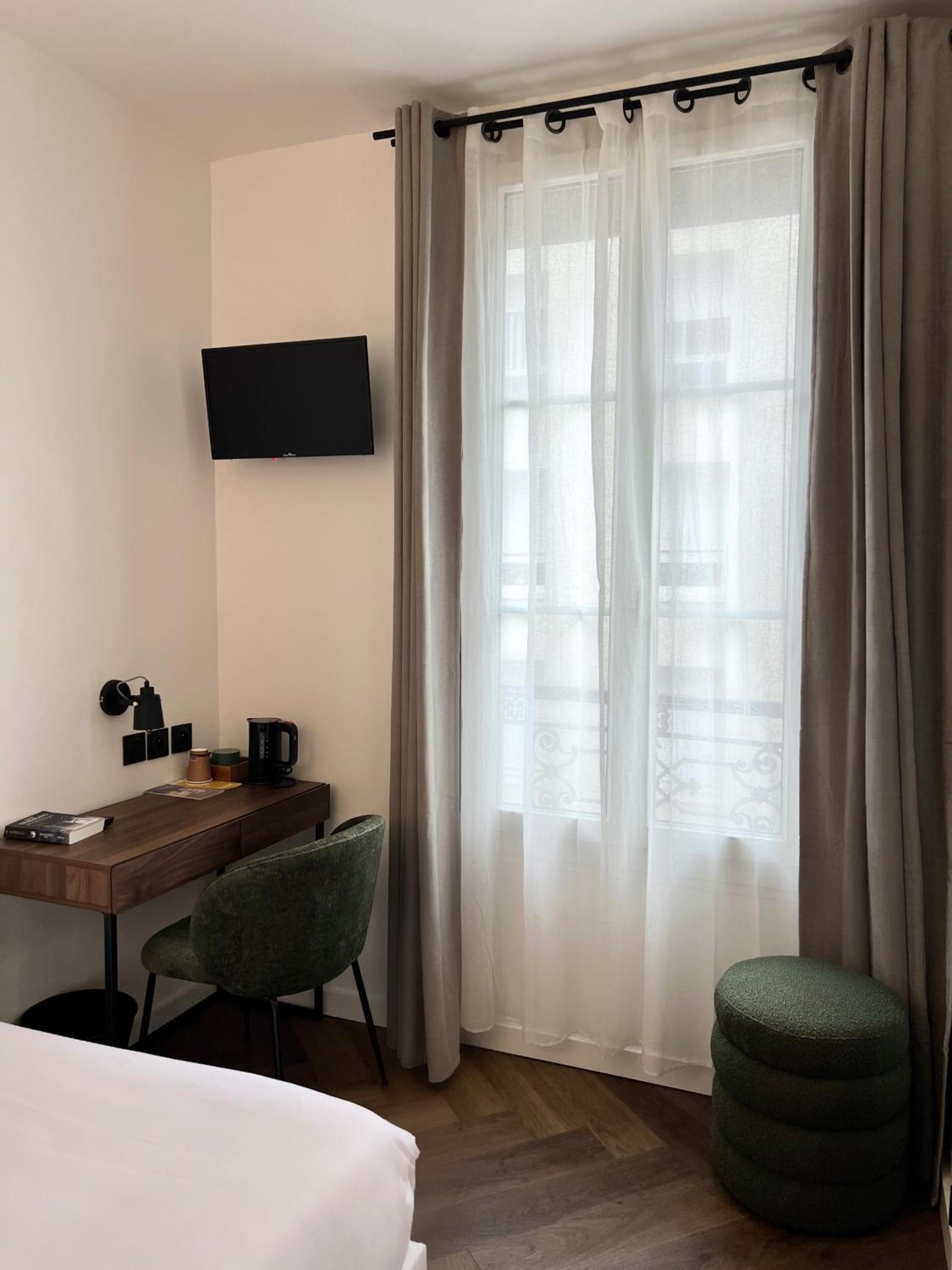 Single Room photo 2