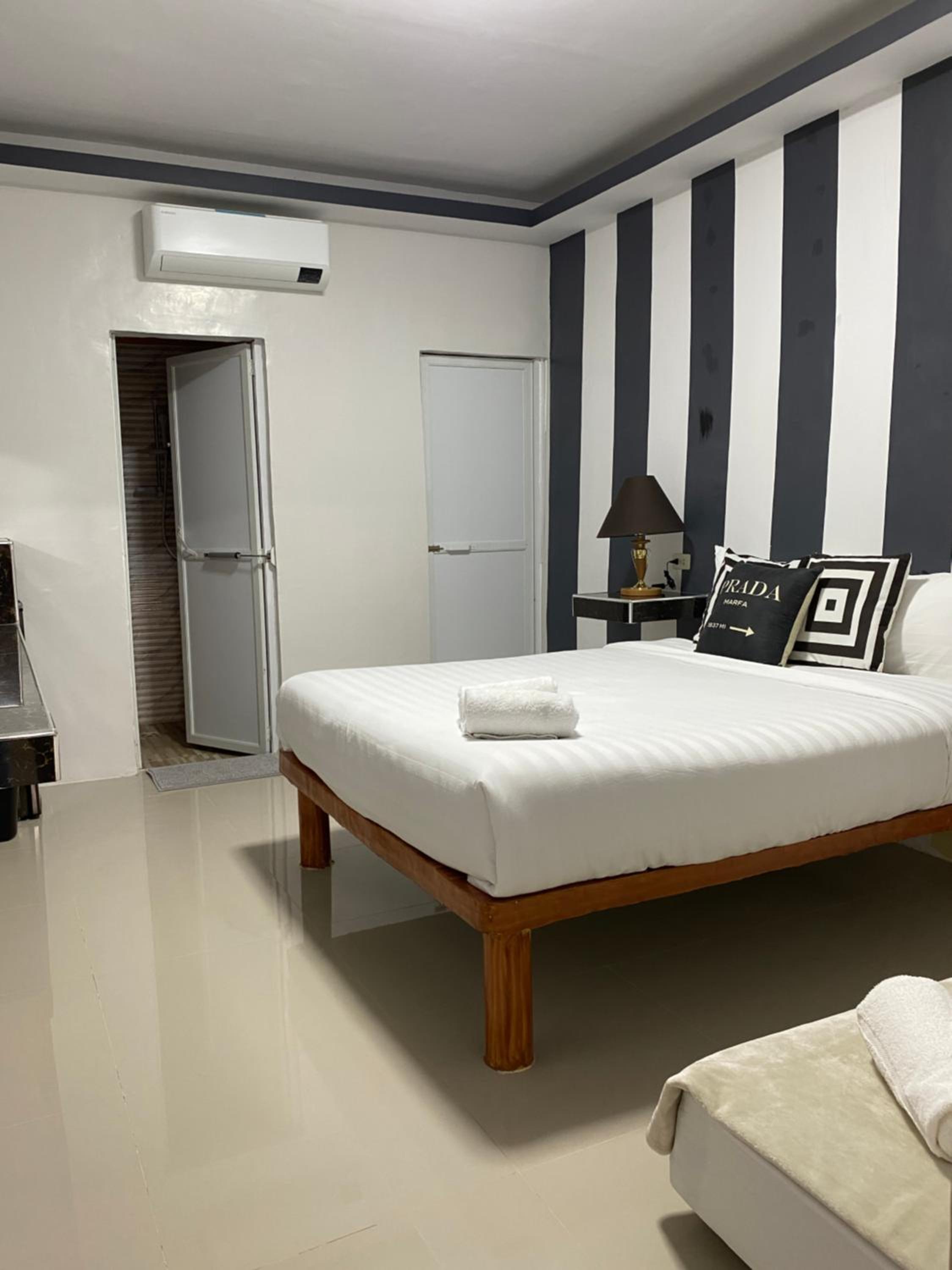 Triple Room - Photo 1