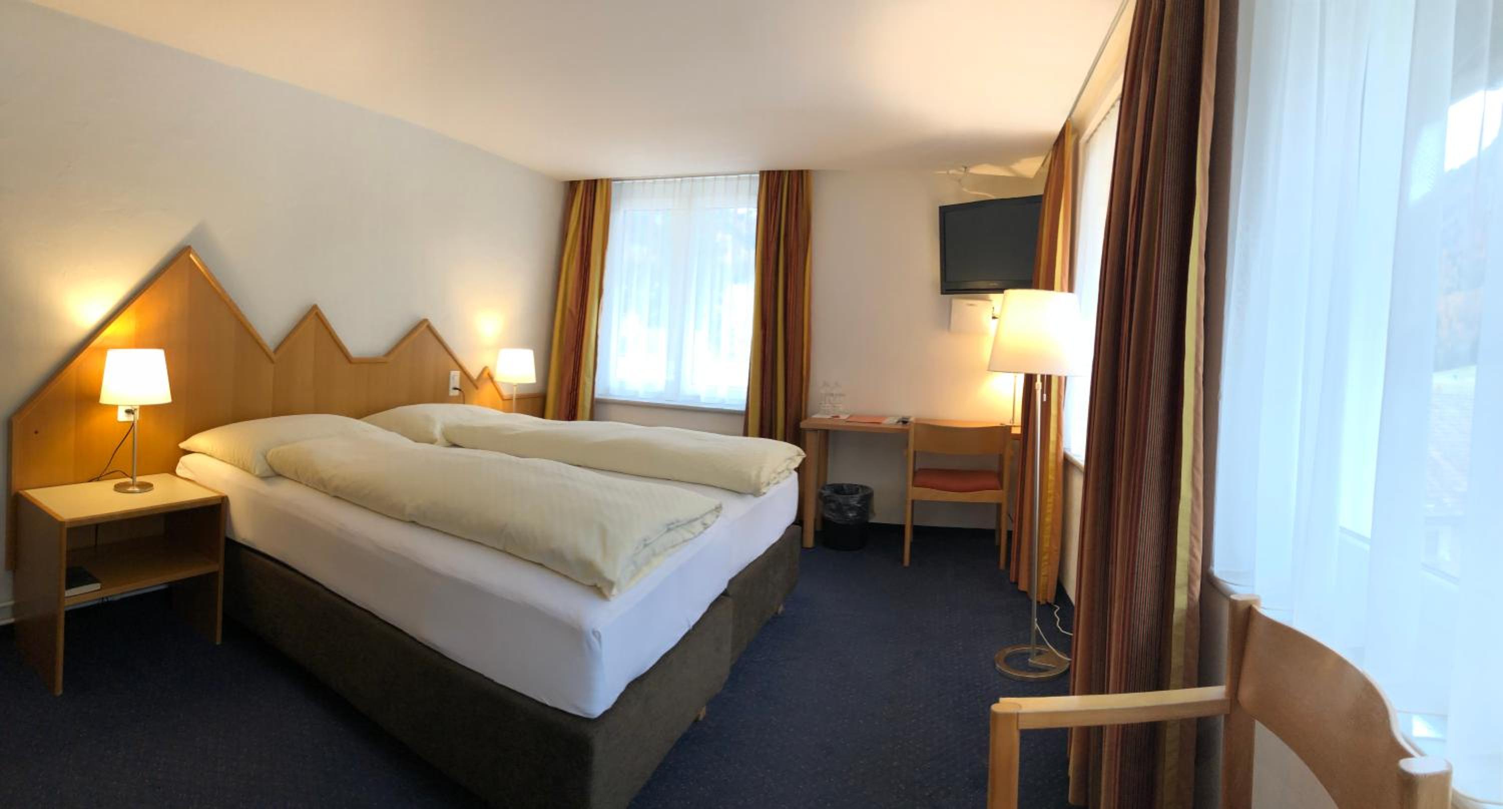 Double Room - Photo 9