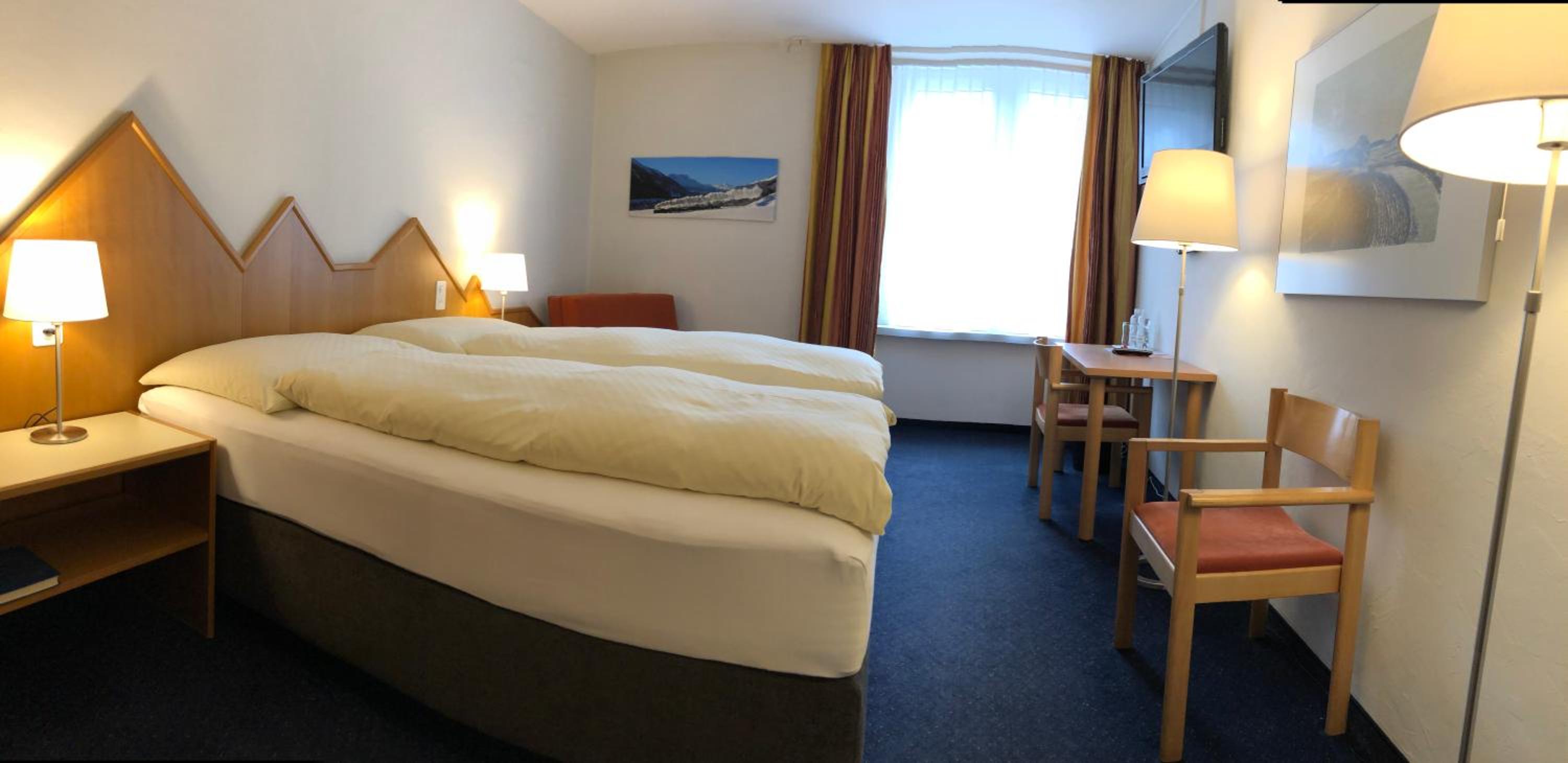 Double Room - Photo 10