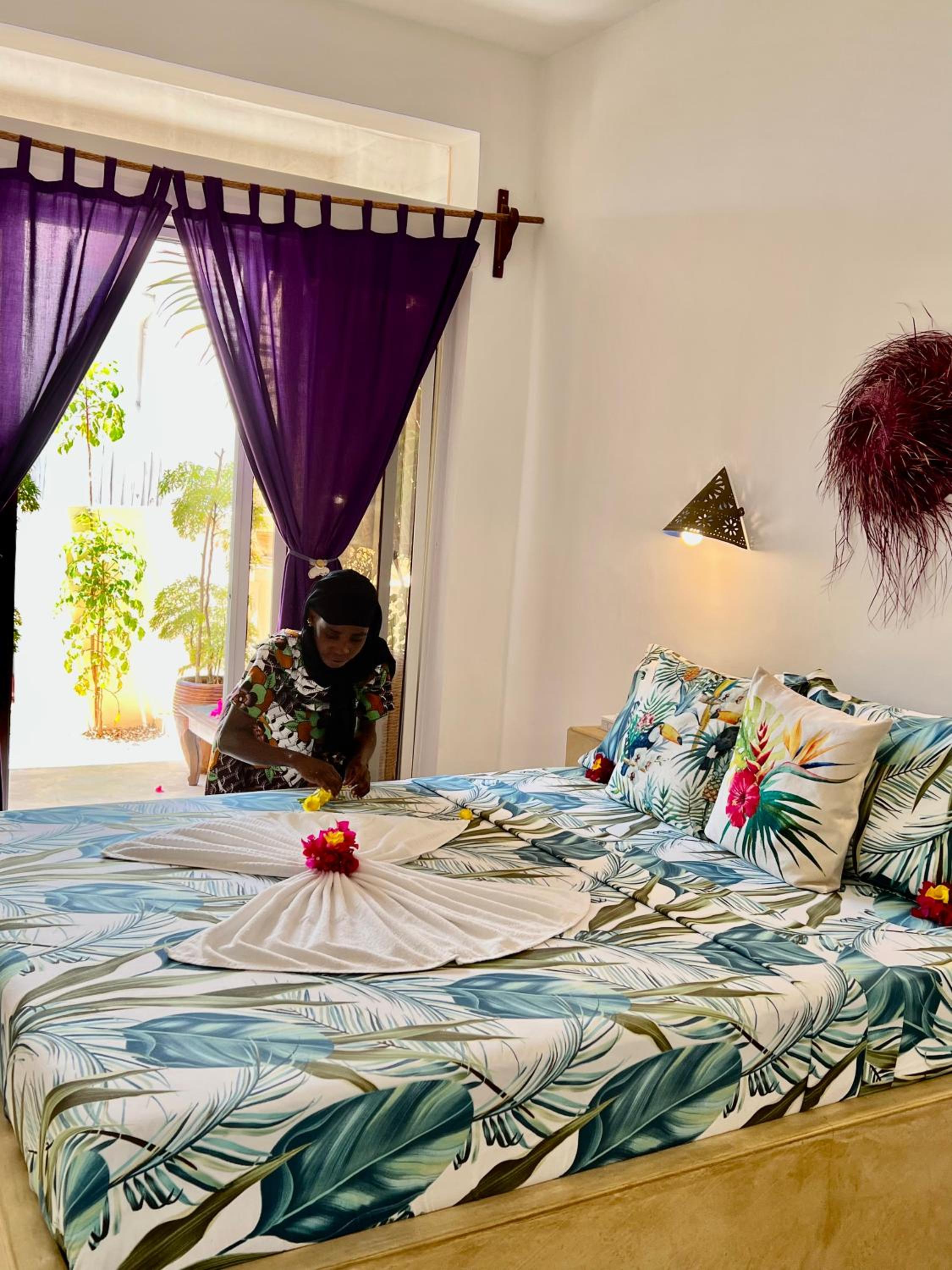 Standard Double Room - Photo 9