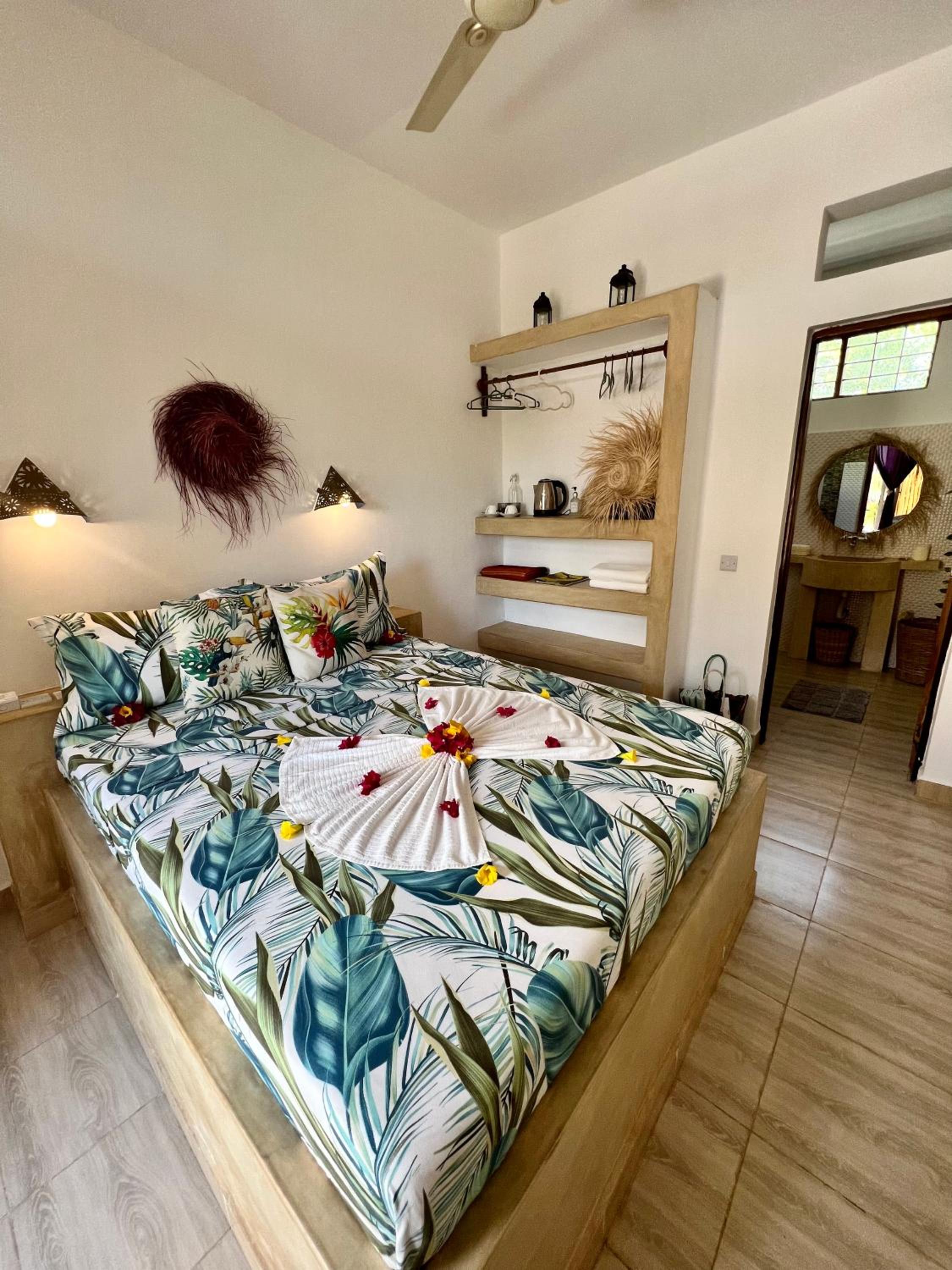 Standard Double Room - Photo 14