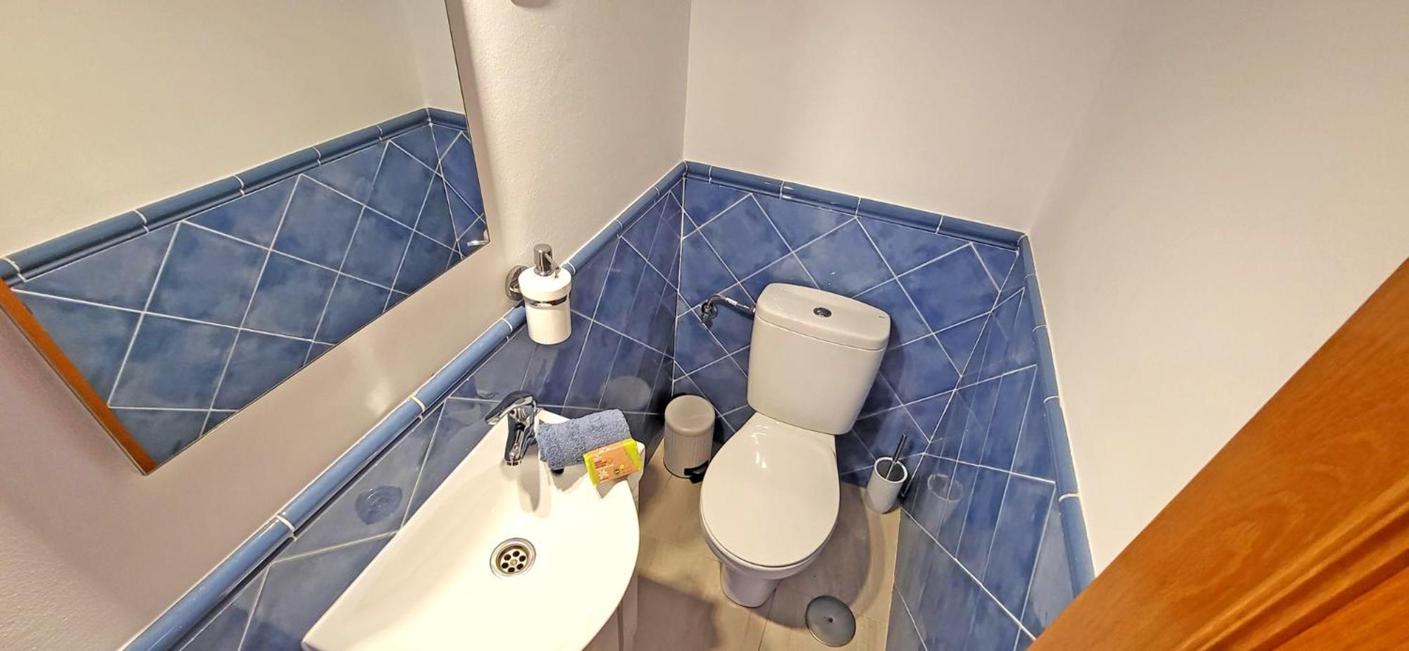 Three-Bedroom Apartment photo 2