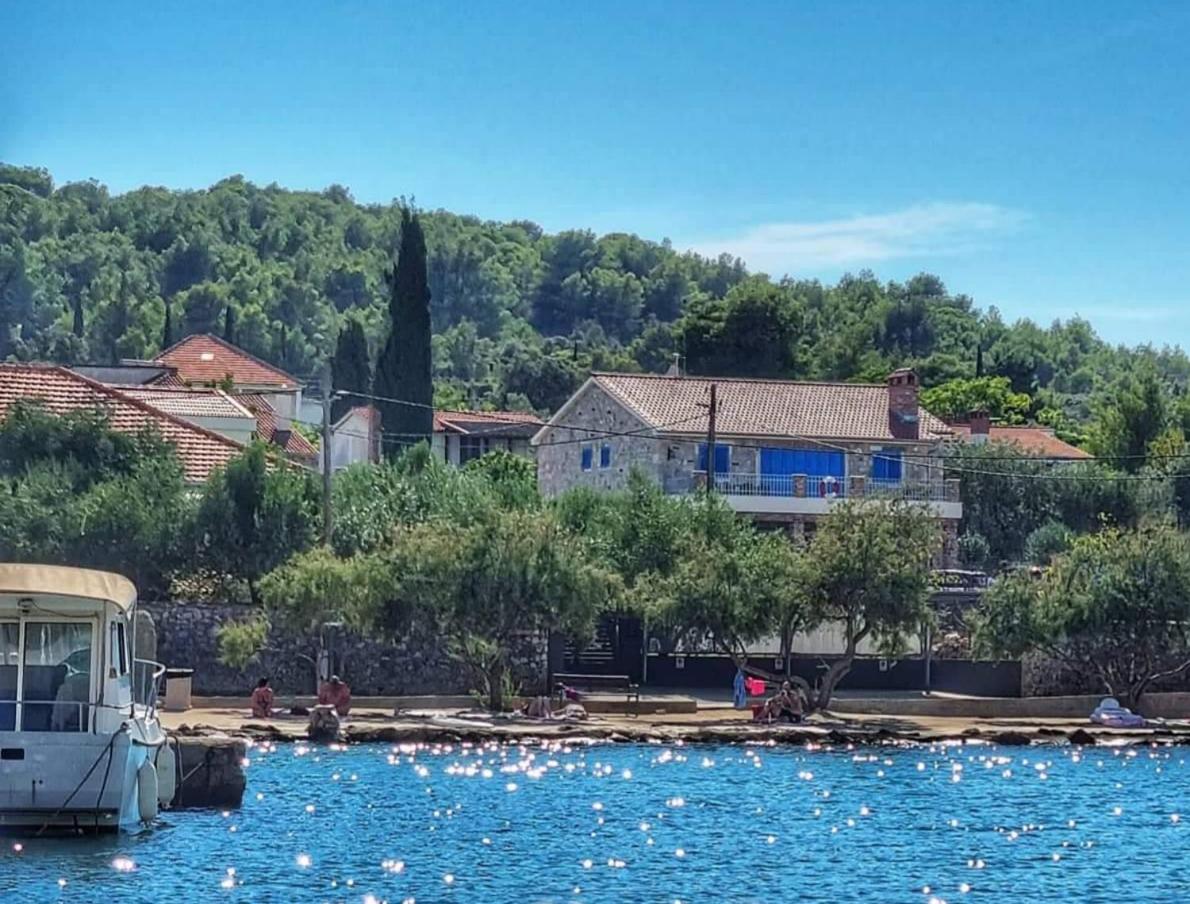 Villa with Sea View photo 2