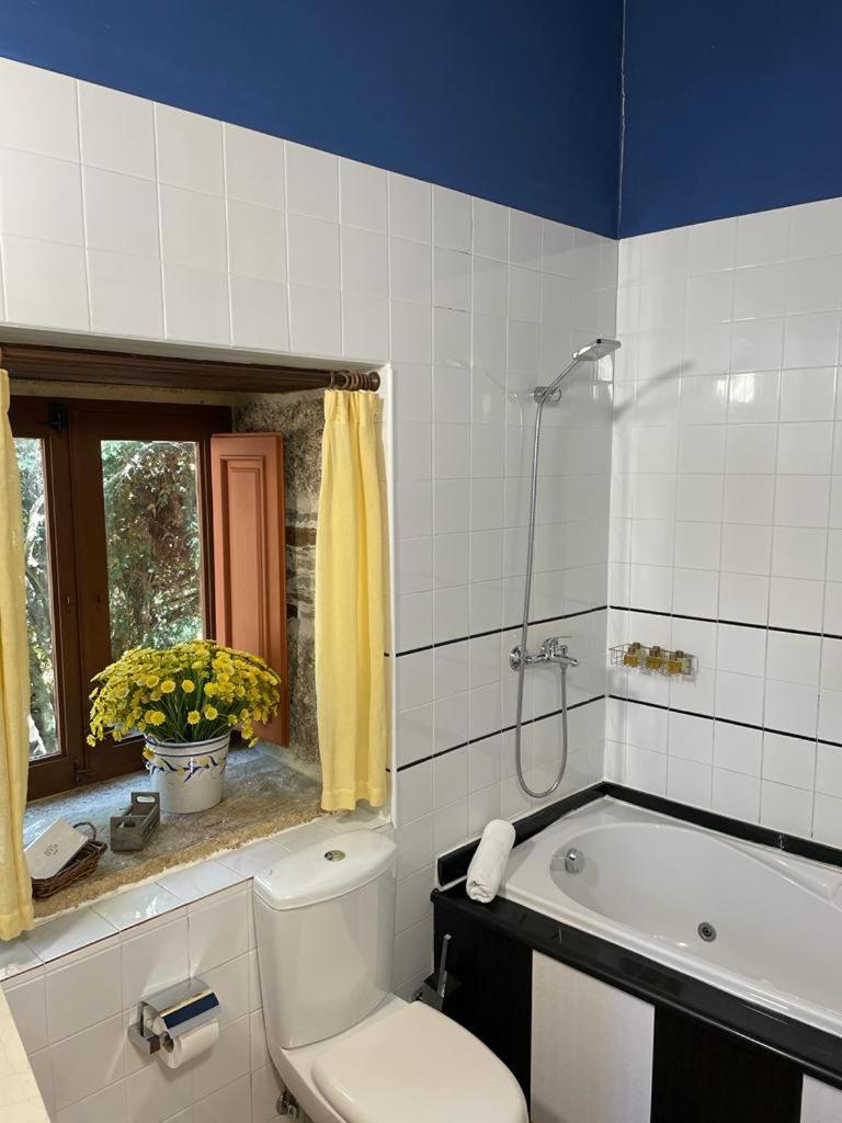 Suite With River View photo 3