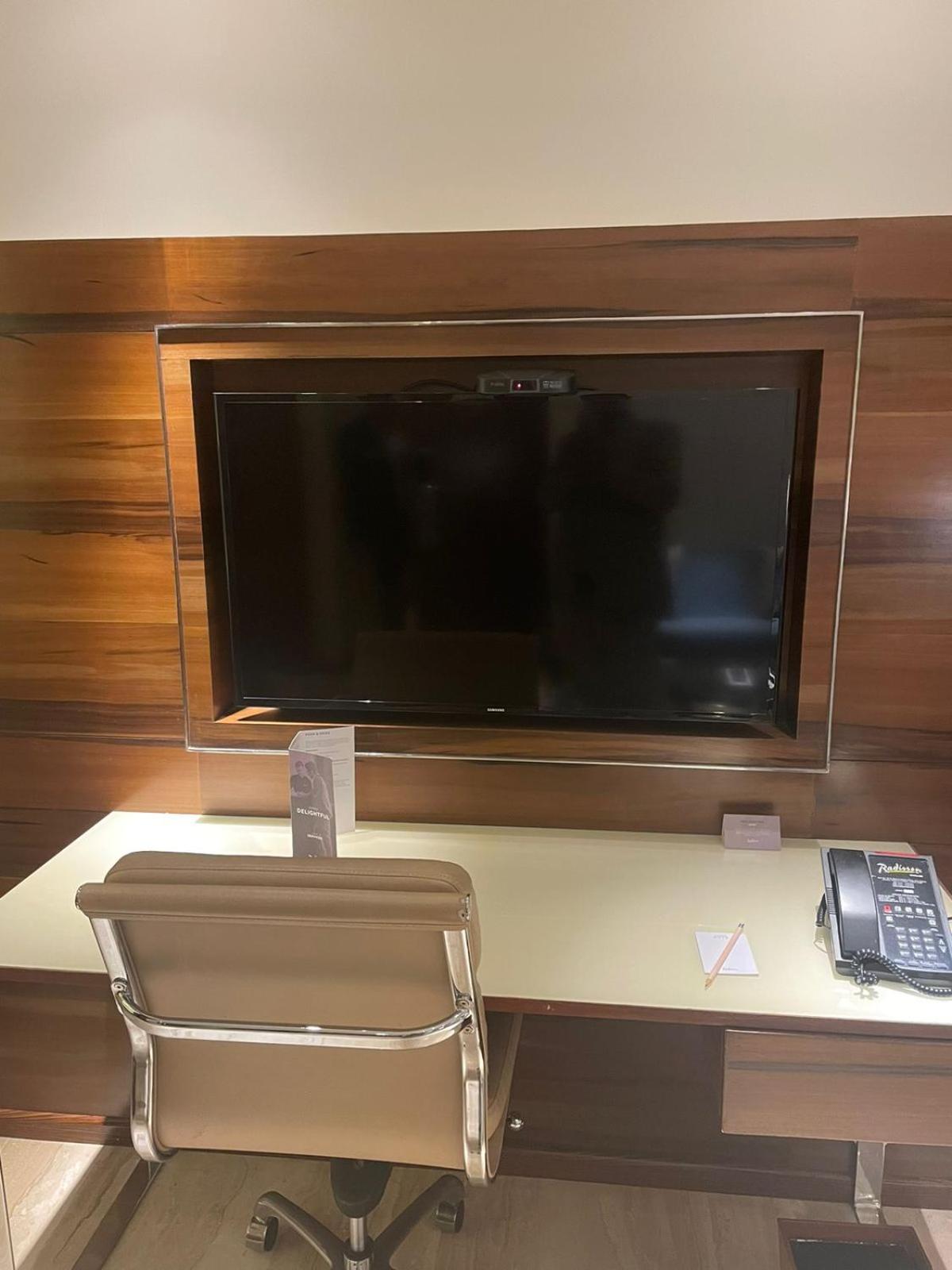 One-Bedroom Suite With Complimentary Railway Station Transfers & 3hr early check-in and check-out (subject to availability) One-Bedroom Suite With Complimentary Railway Station Transfers & 3hr early check-in and check-out (subject to availability)