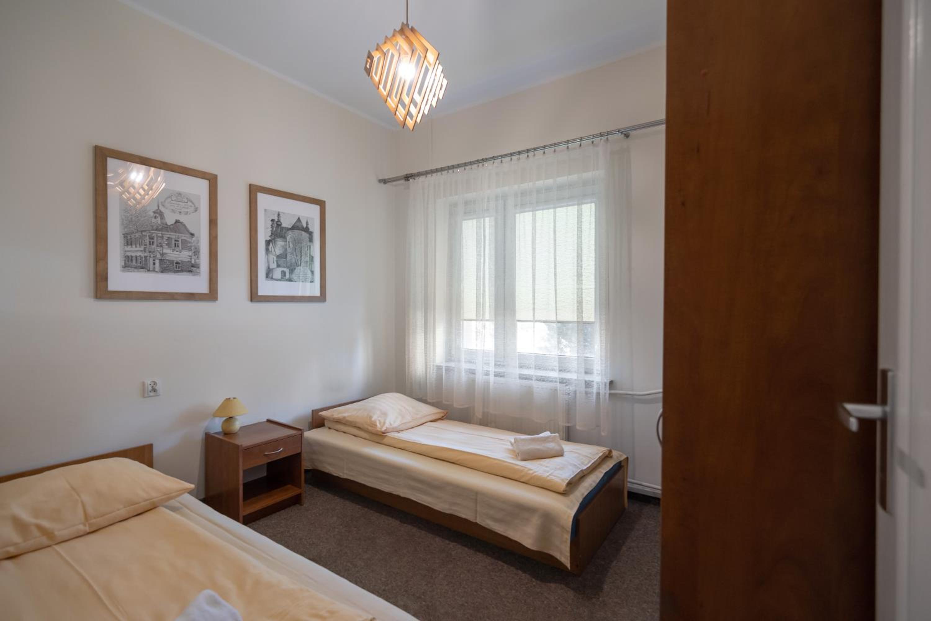 Triple Room - Photo 1