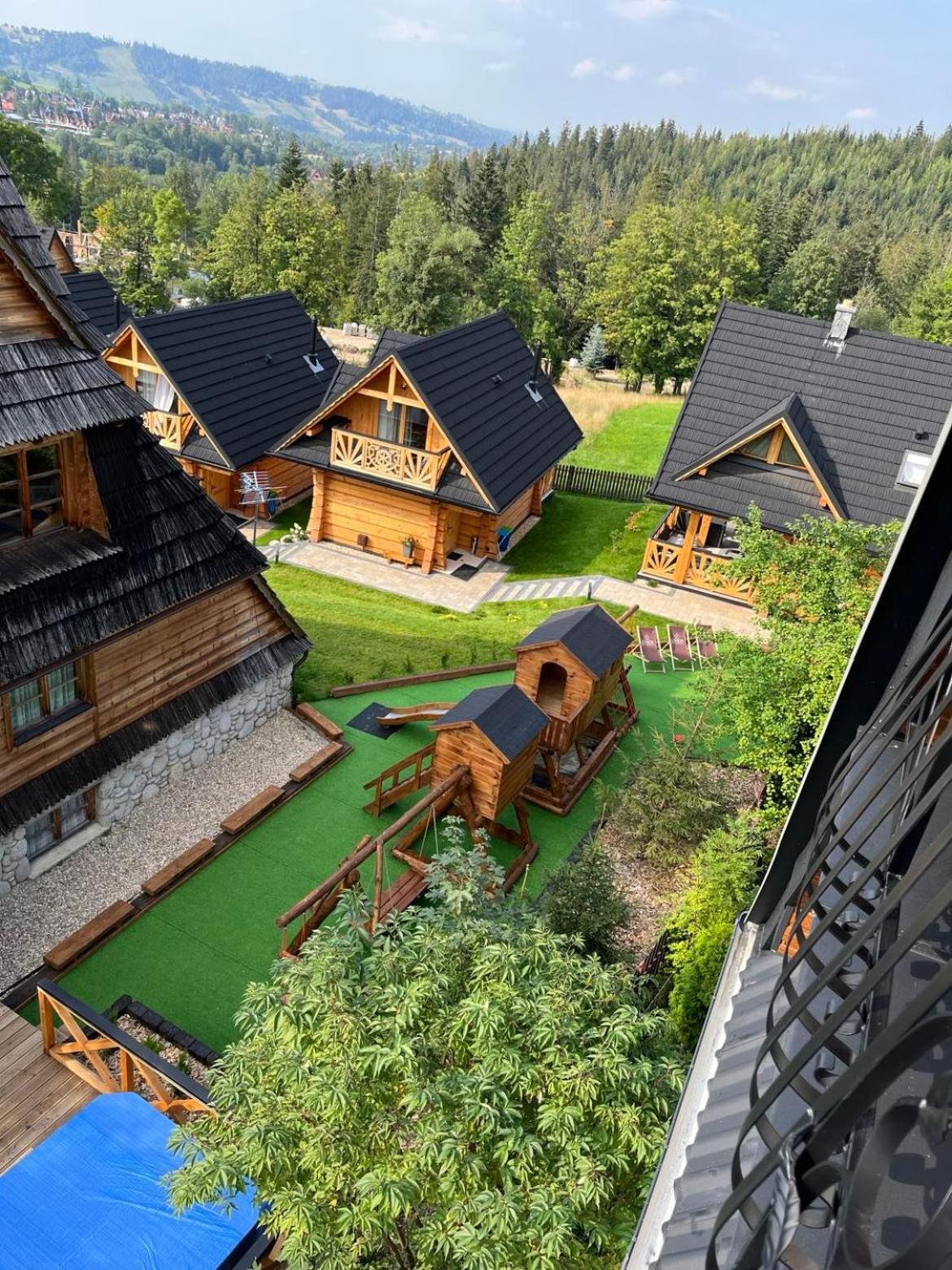 Superior Chalet - Photo 1