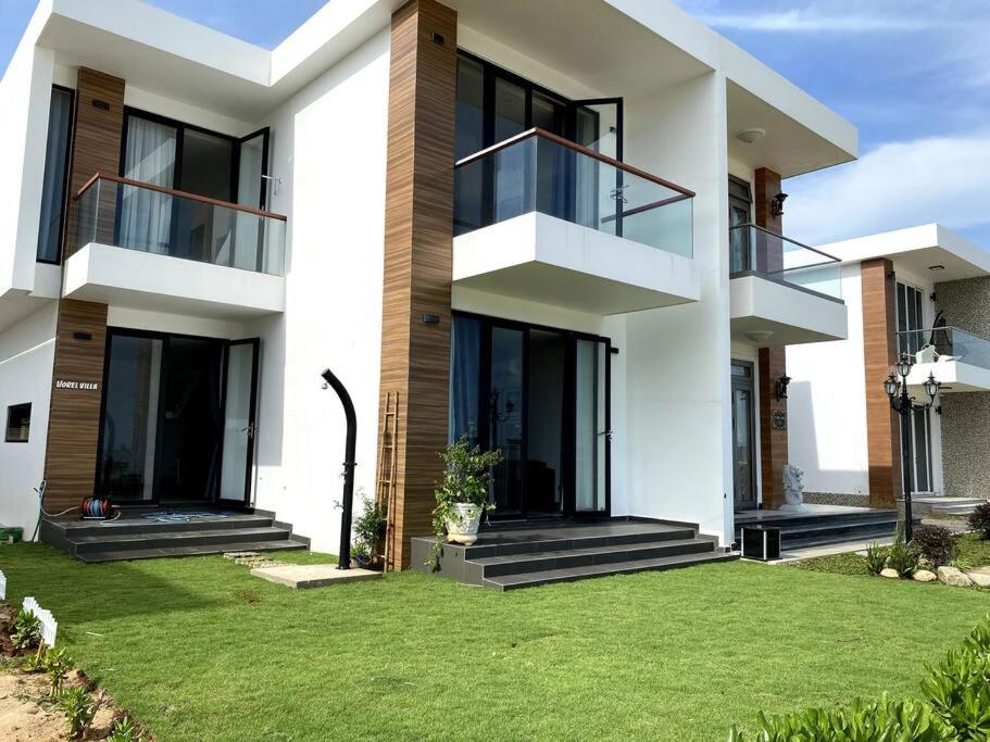 Two-Bedroom Villa photo 2