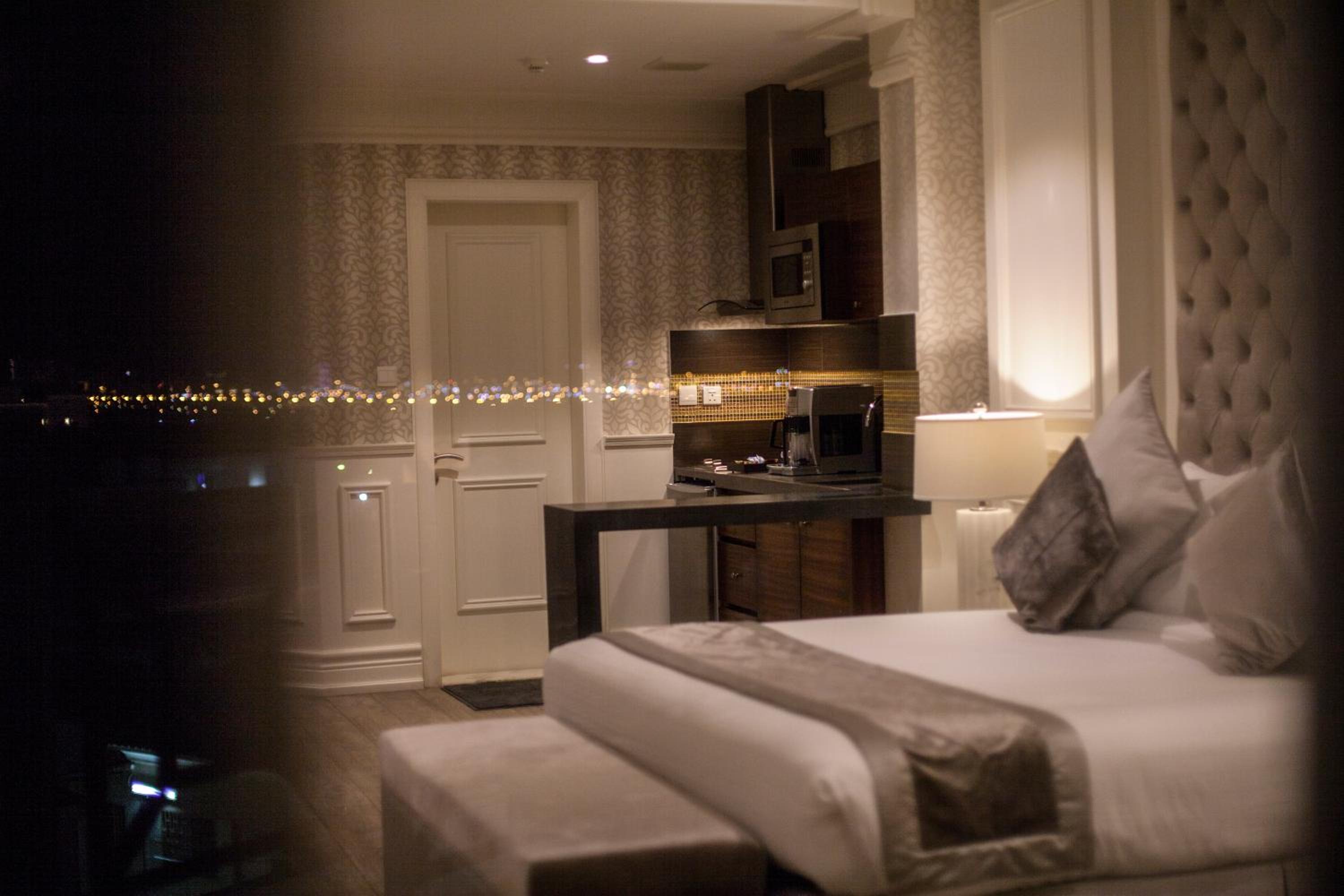 Junior Suite with Balcony photo 3