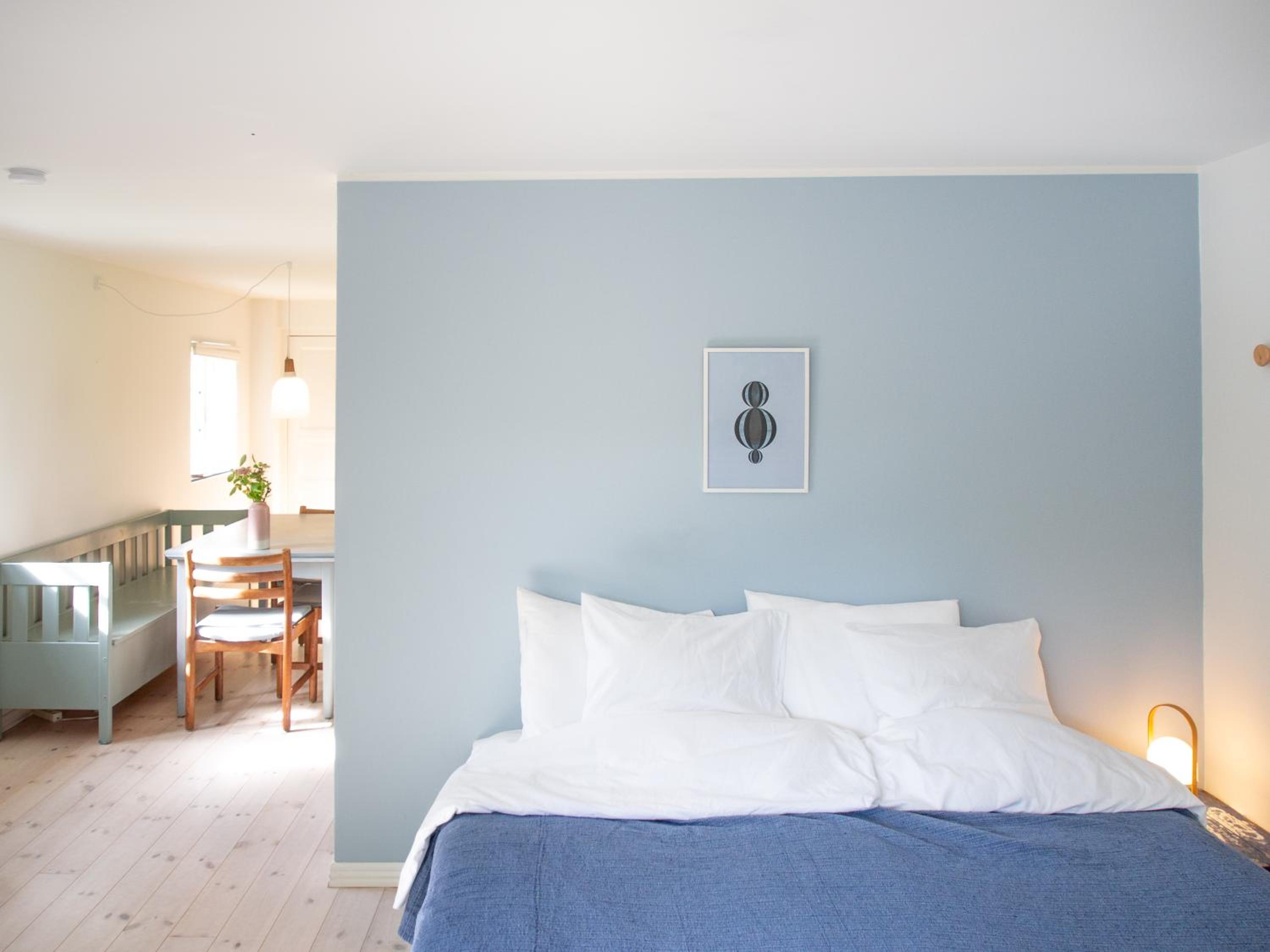 One-Bedroom House photo 1
