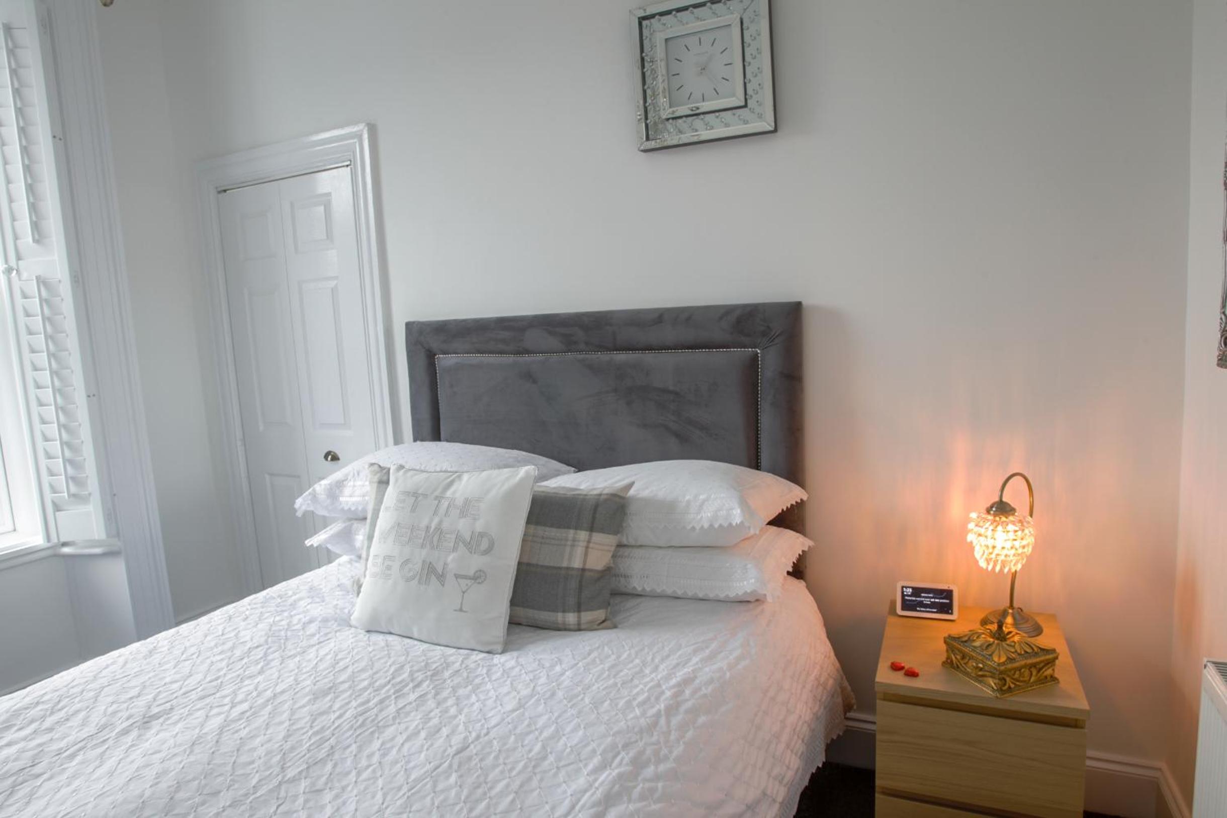 Small Double Room photo 2