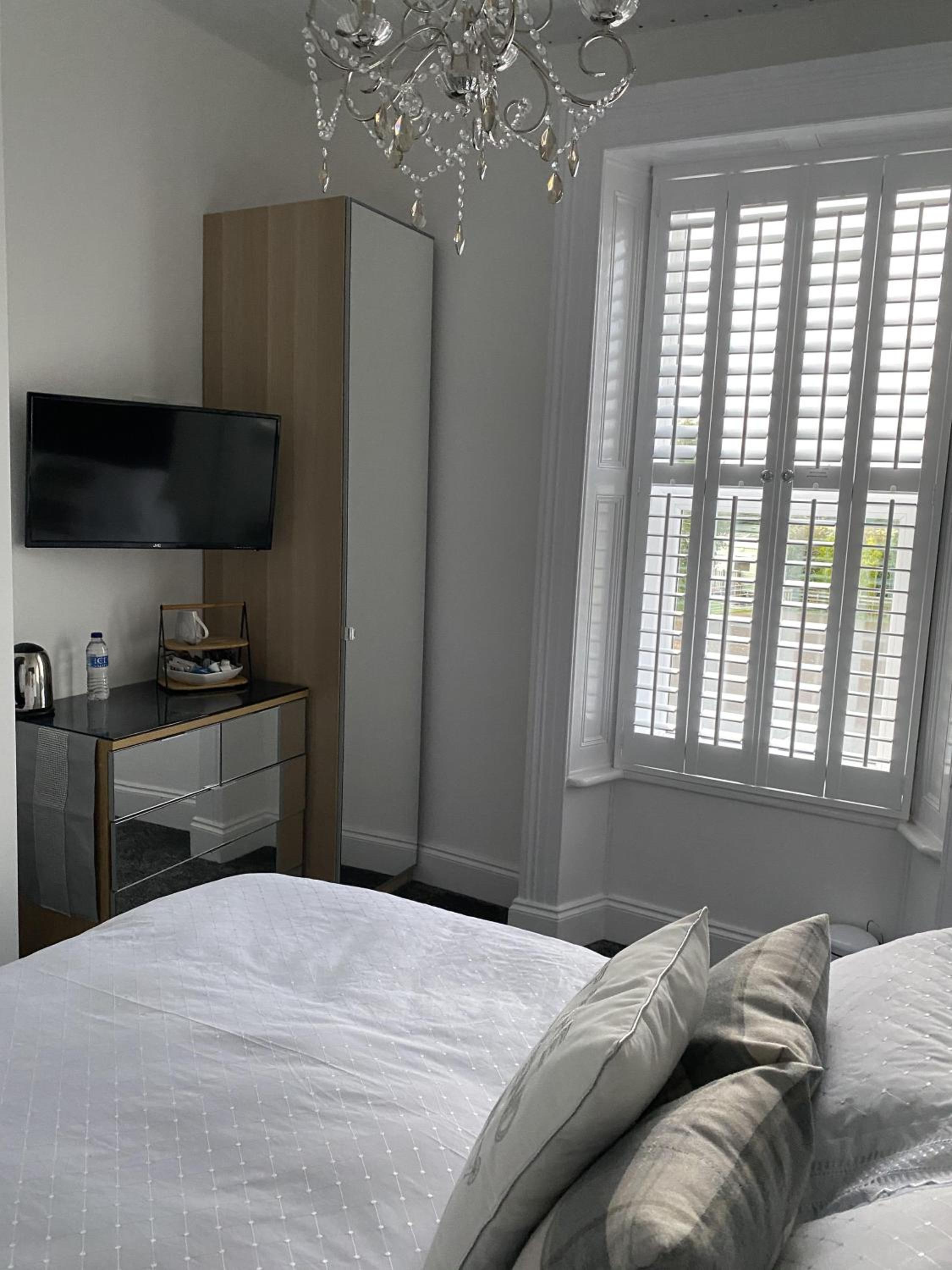 Small Double Room photo 1