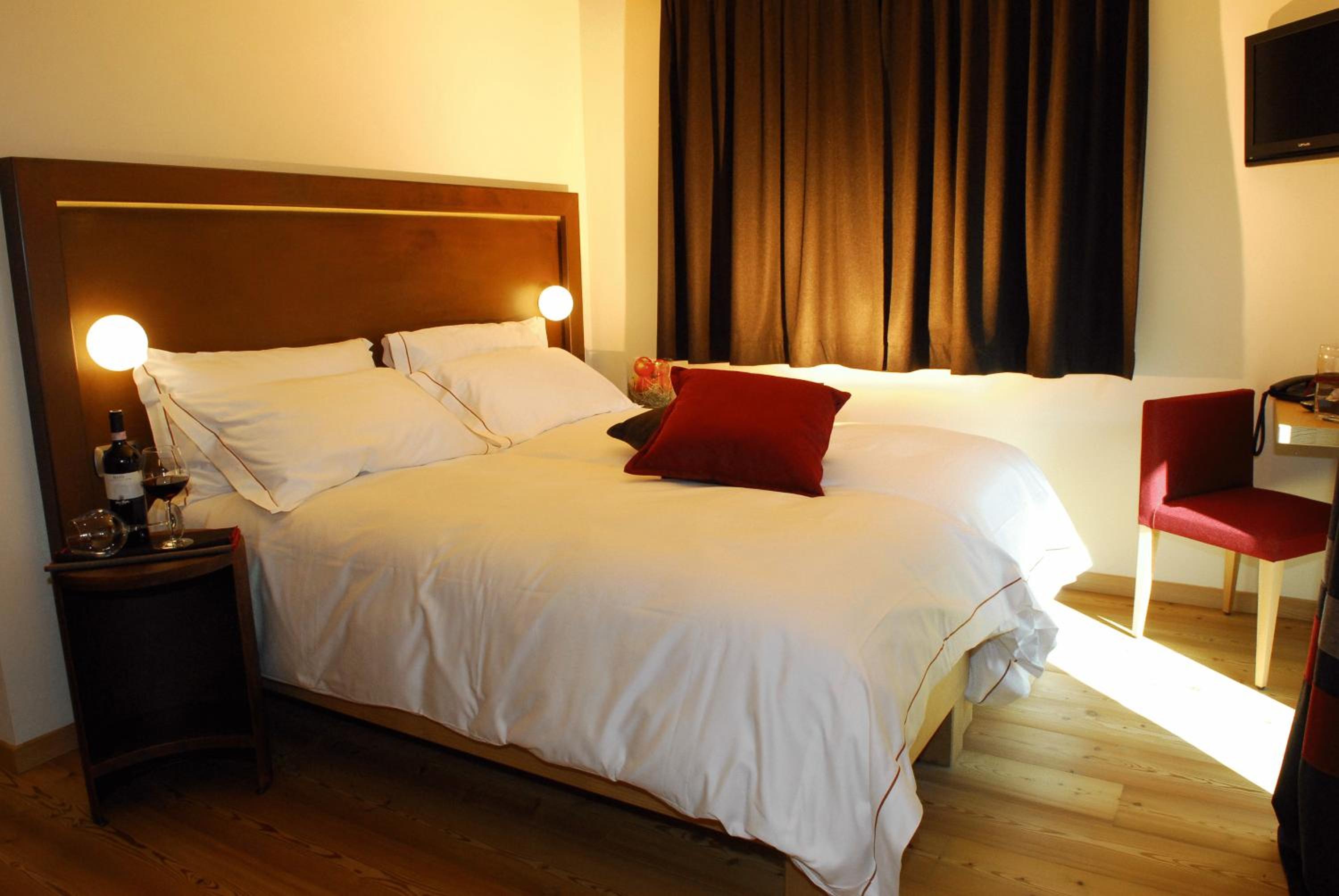 Double Room - Photo 4