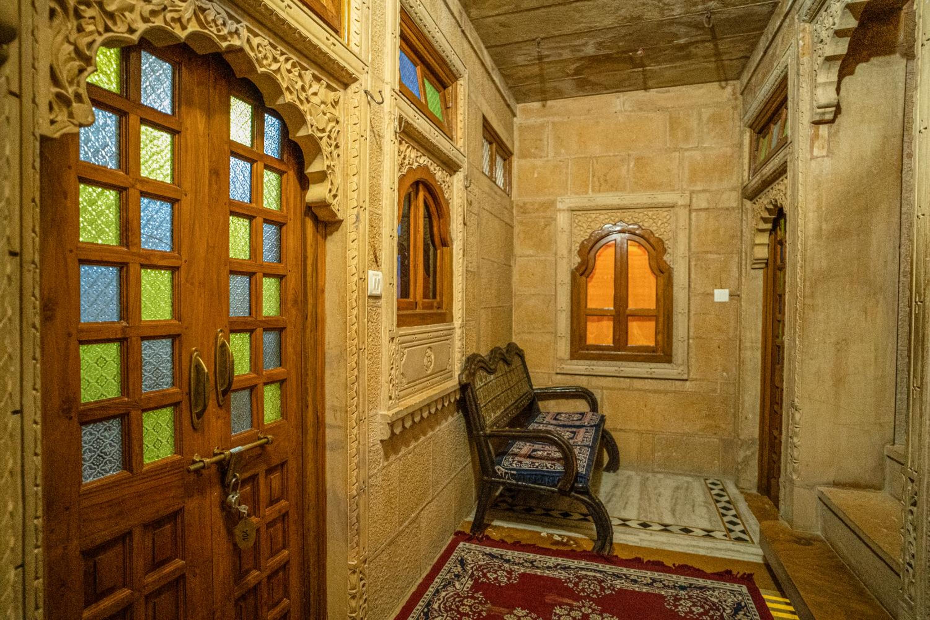 Deluxe Double Room - Photo 10