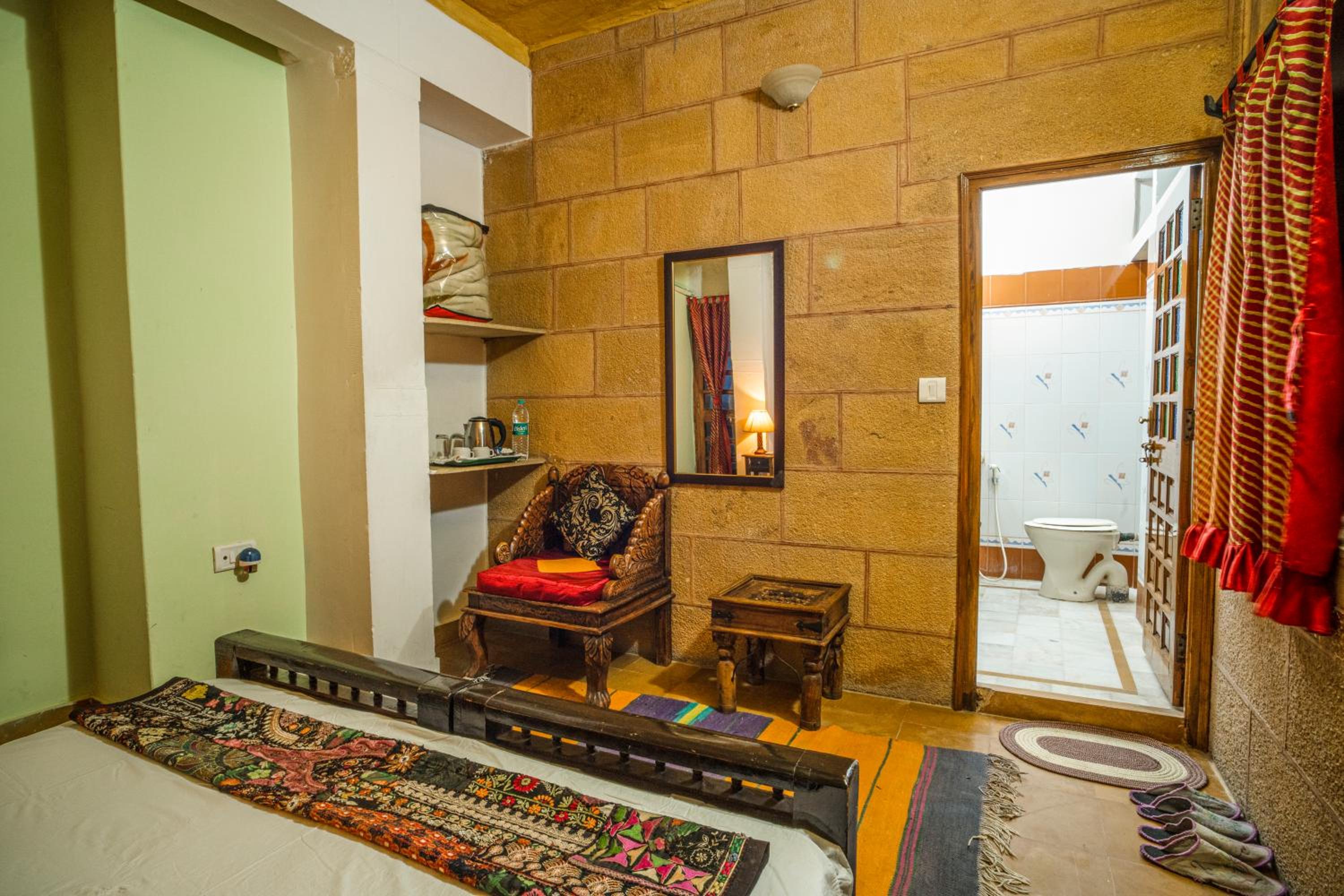 Deluxe Double Room - Photo 7