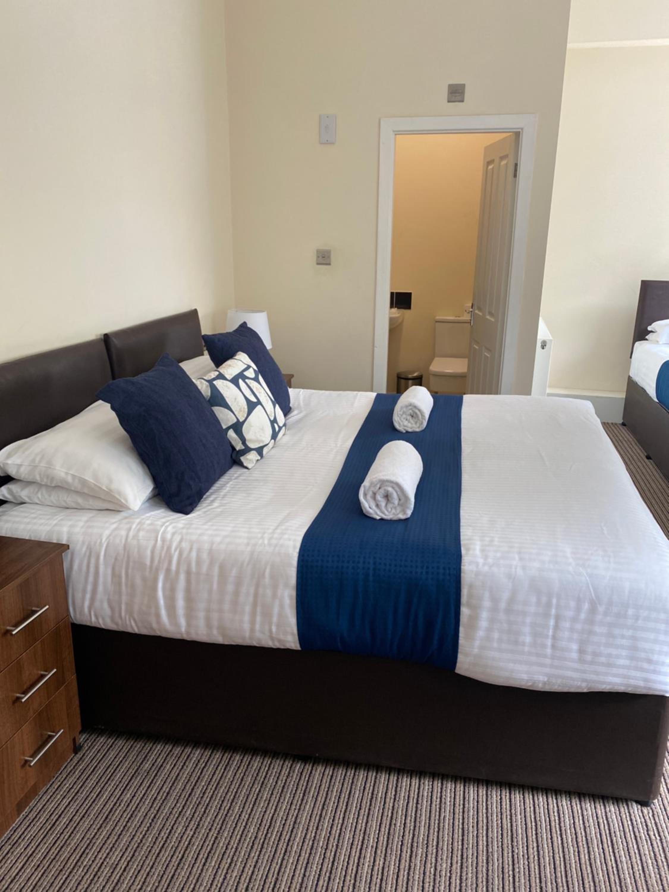 Deluxe Room - Photo 1