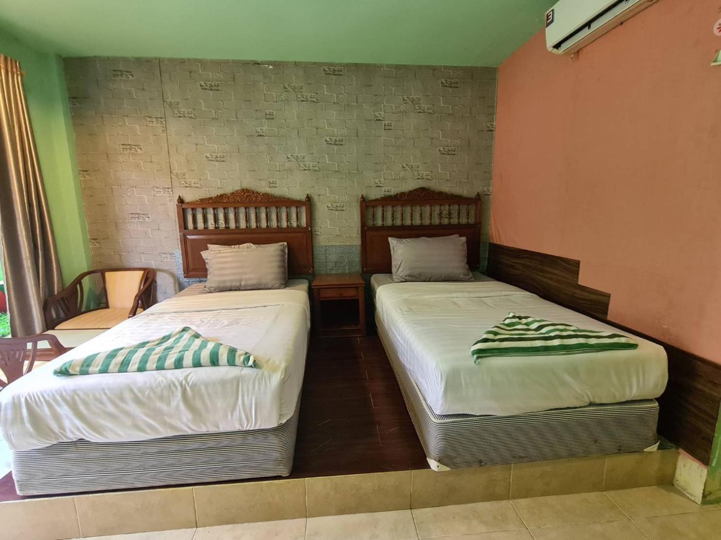 Standard Twin Room photo 3