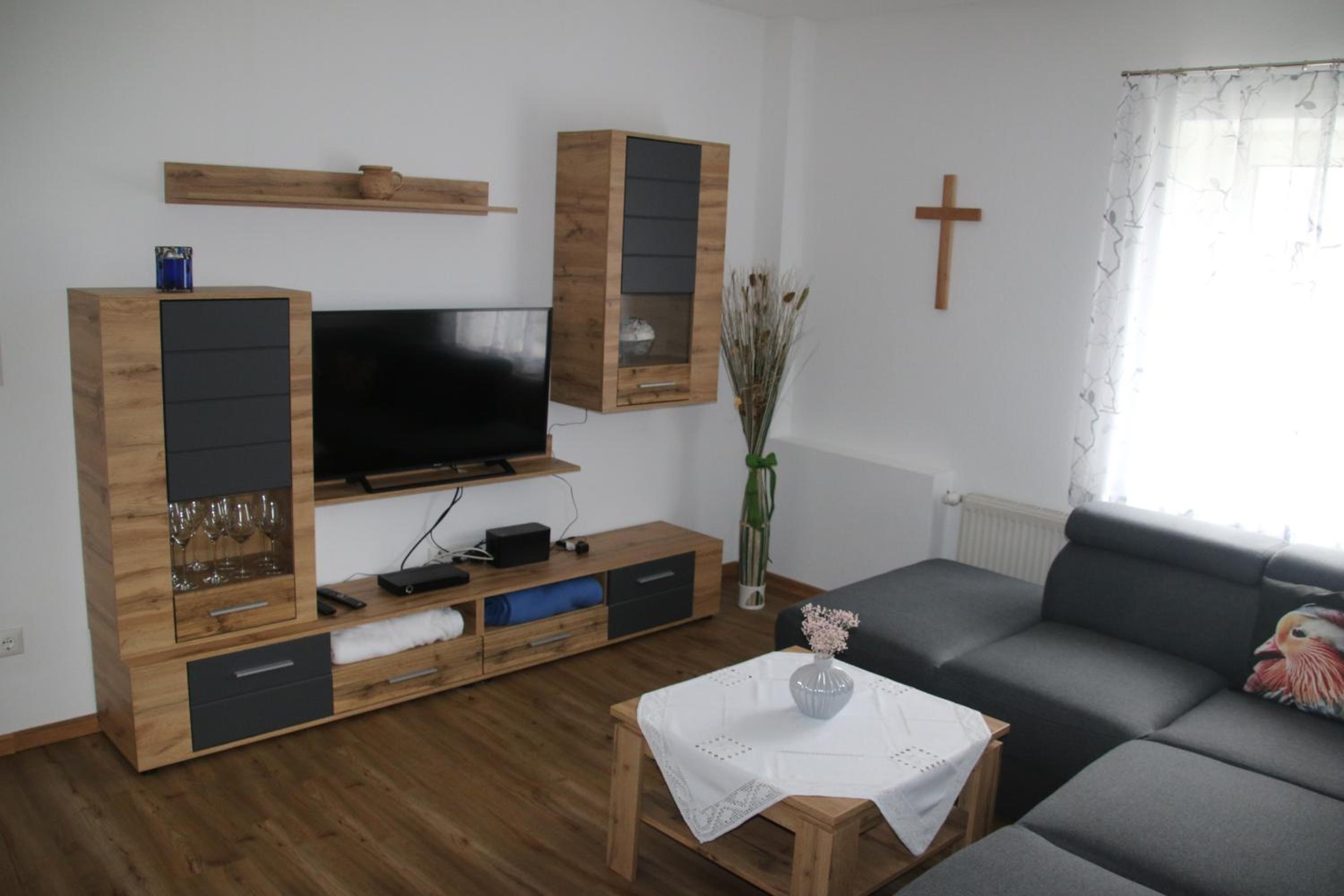 One-Bedroom House photo 1