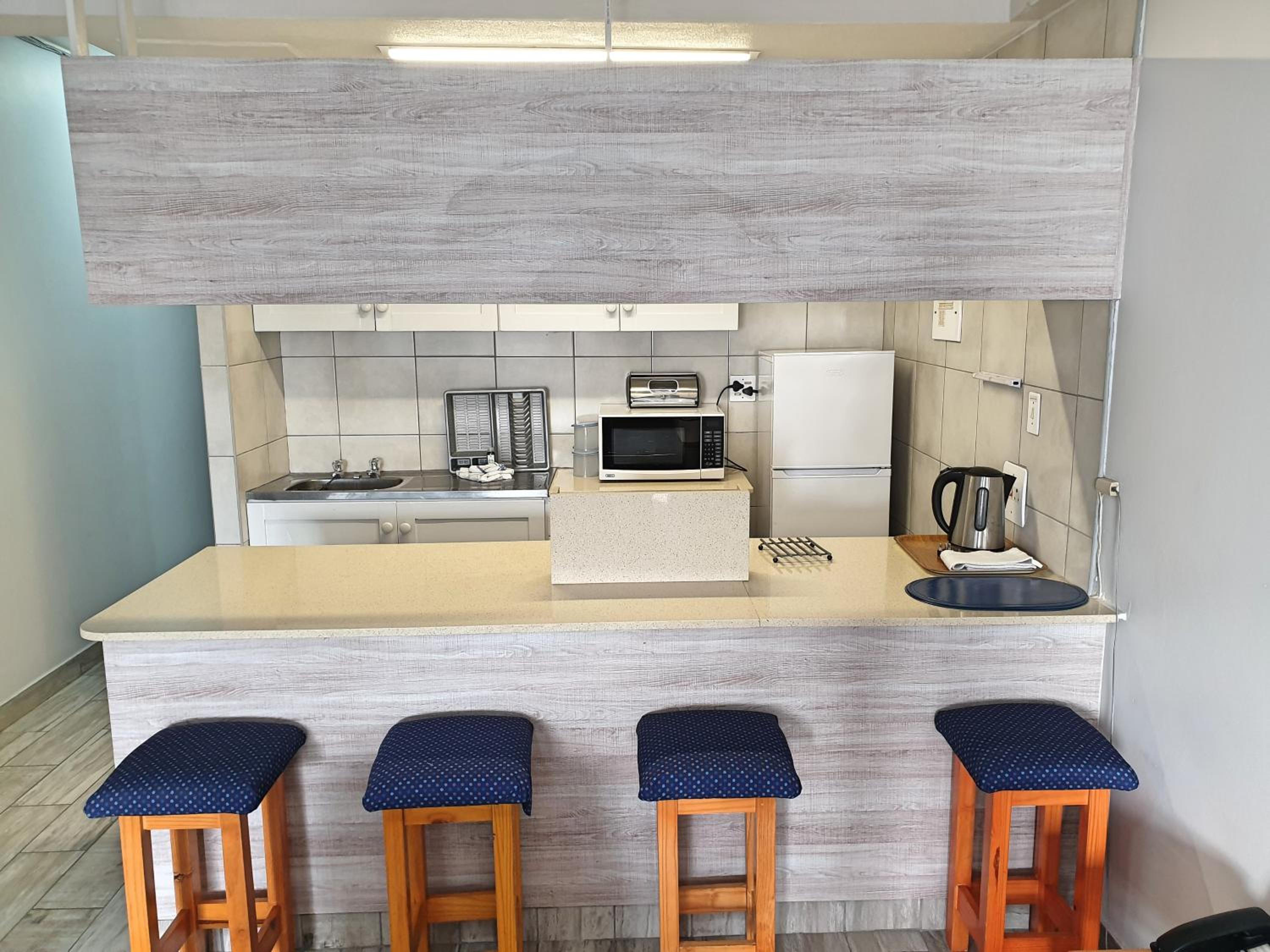 Studio with Sea View - Photo 4