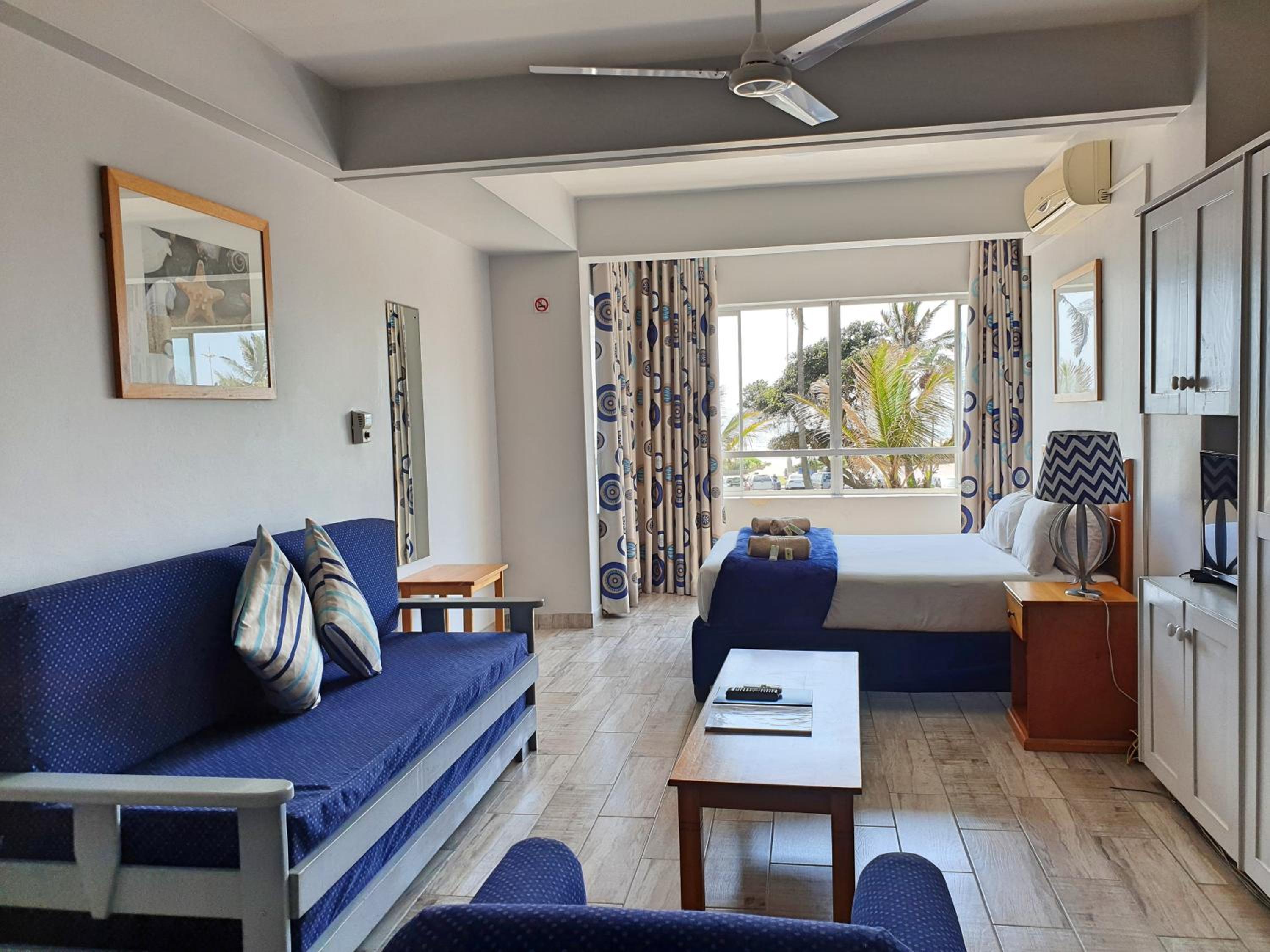 Studio with Sea View - Photo 3