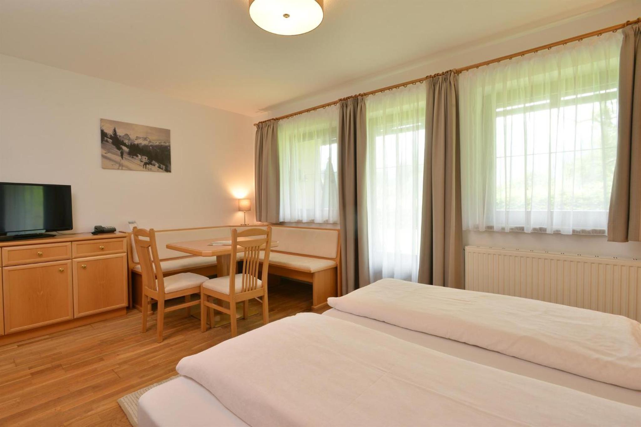 Apartment with Terrace photo 3