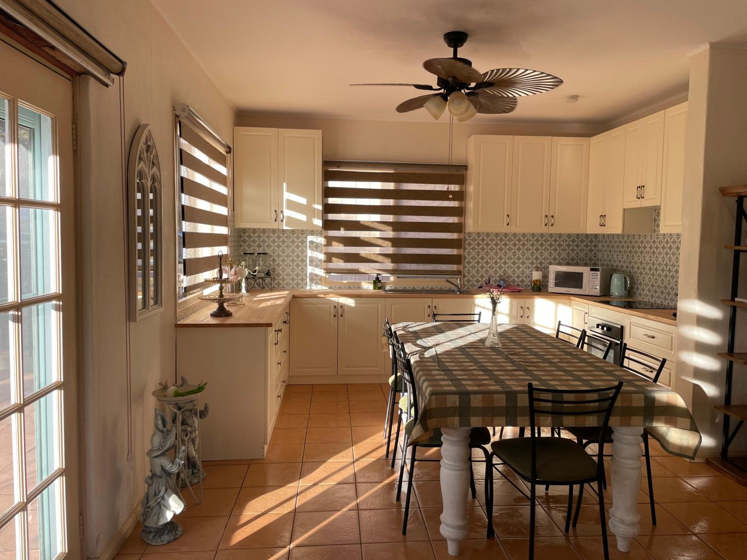 Three-Bedroom Suite - Photo 23