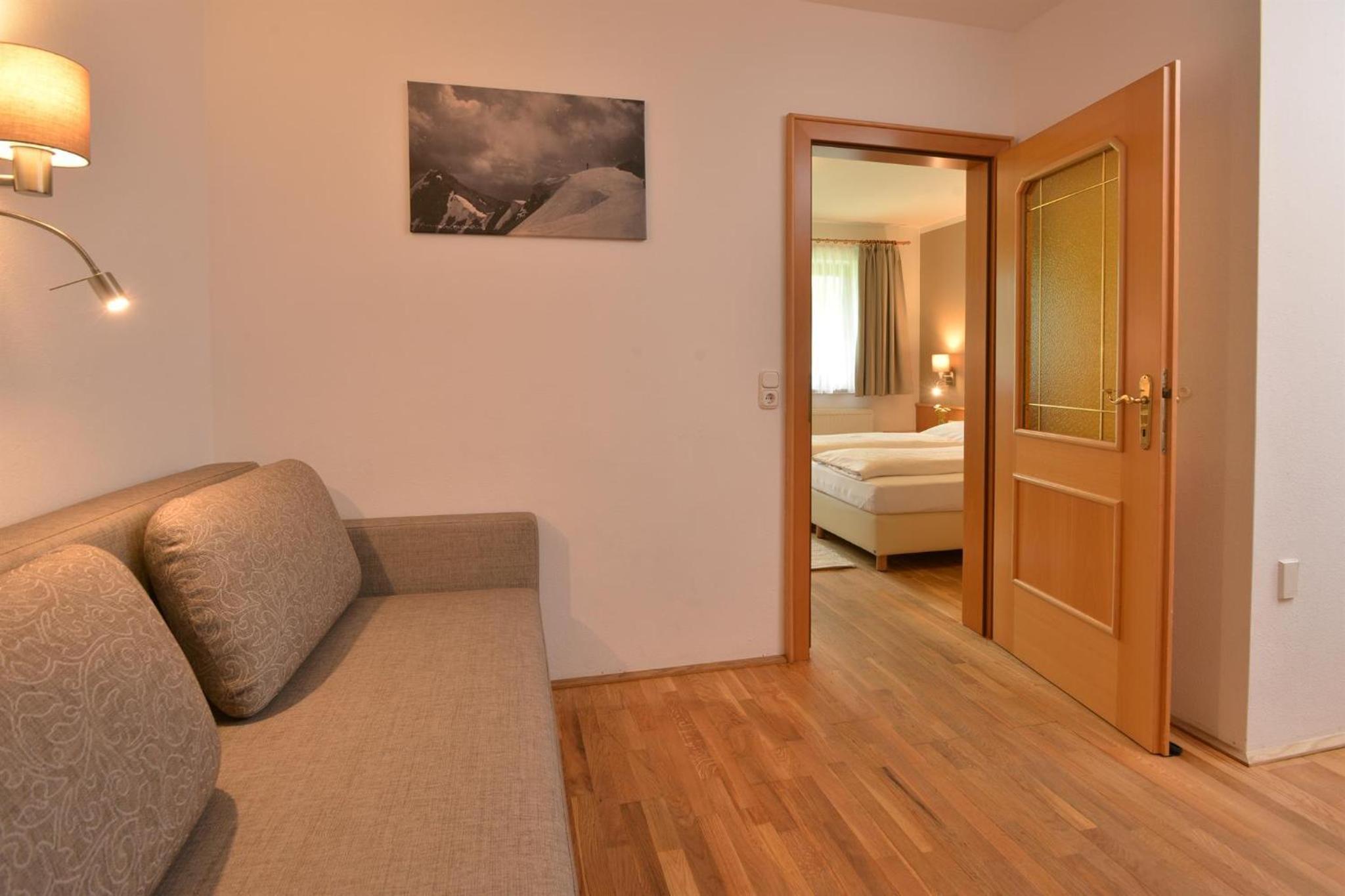 Apartment with Bathroom photo 3