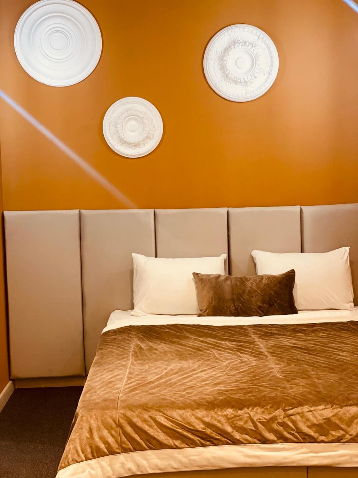 Economy Double Room photo 2