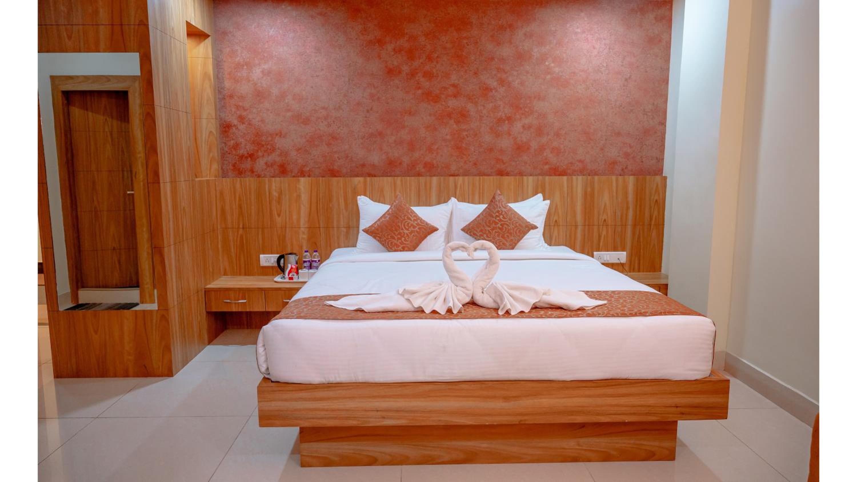 Large Double Room photo 2