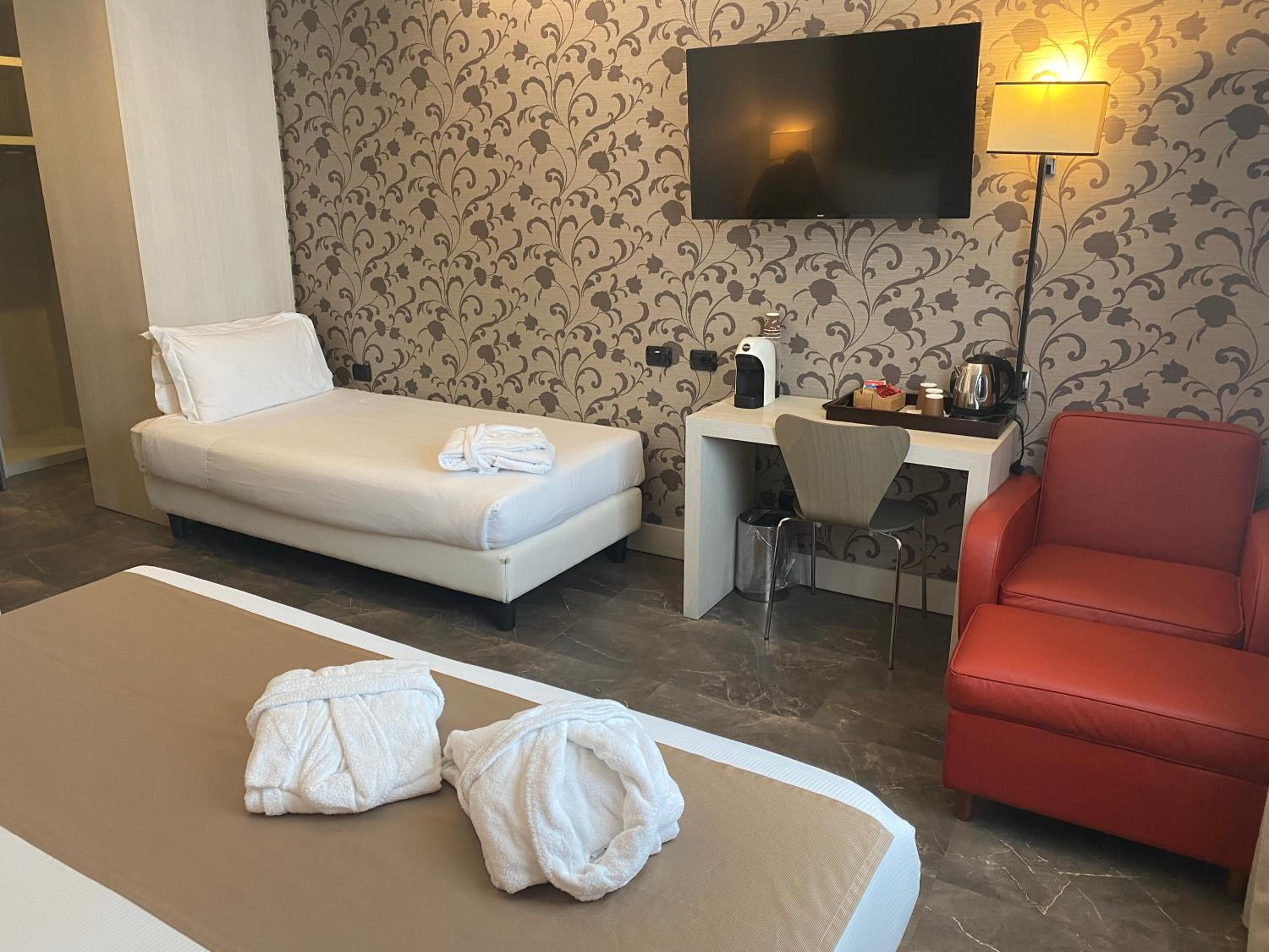 Superior Triple Room